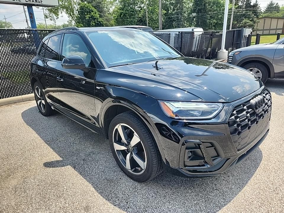 Thumbnail: 2023 Audi Q5 - 3