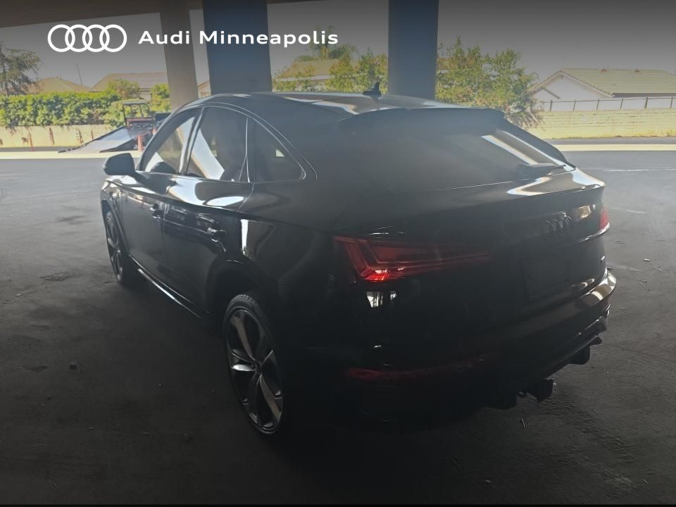 Thumbnail: 2023 Audi Q5 - 8