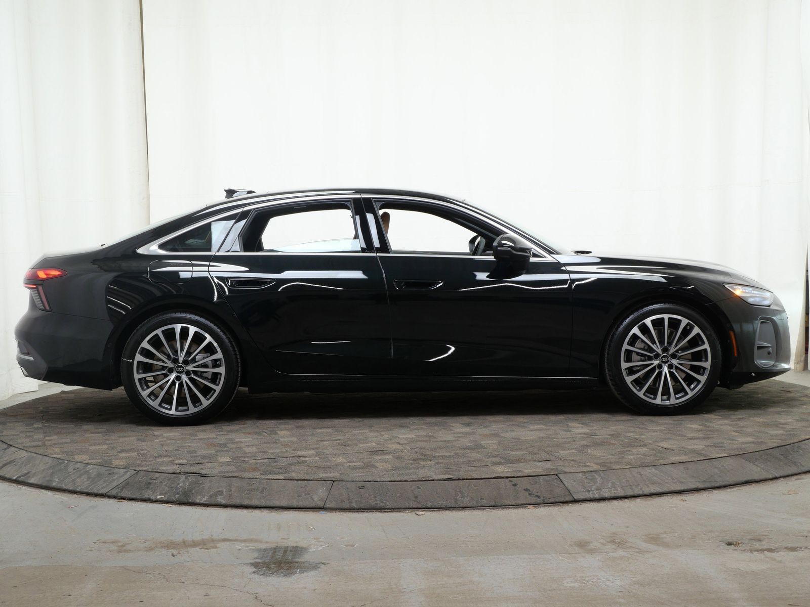 Thumbnail: 2026 Audi A6 - 7