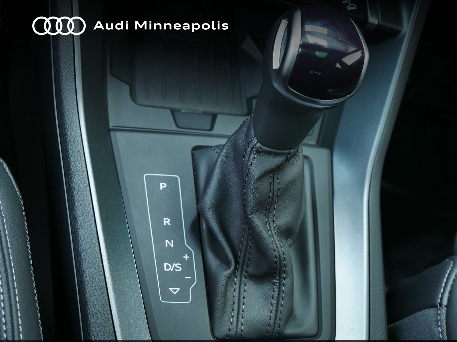 Thumbnail: 2025 Audi Q3 - 26