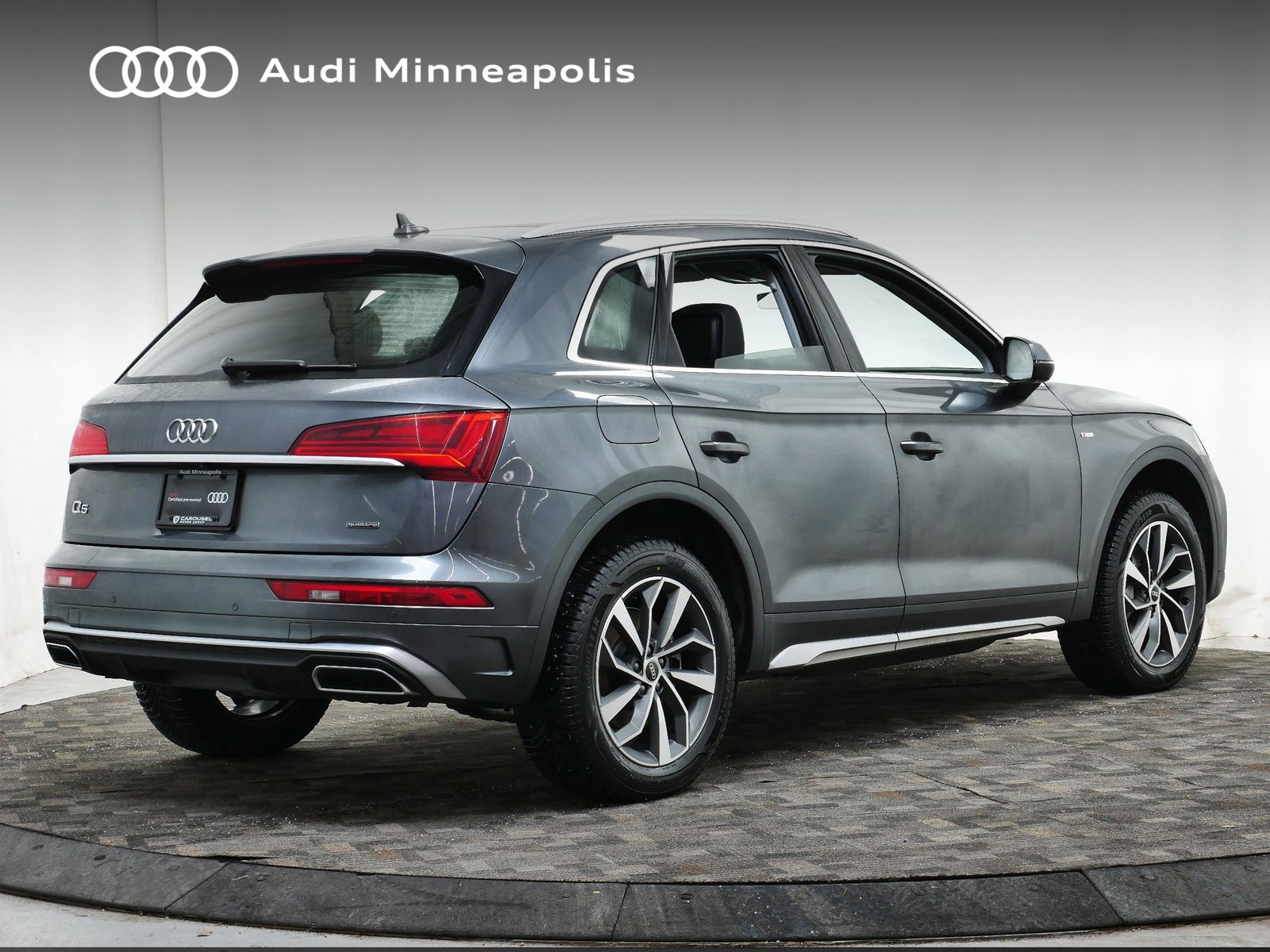 Thumbnail: 2023 Audi Q5 - 8