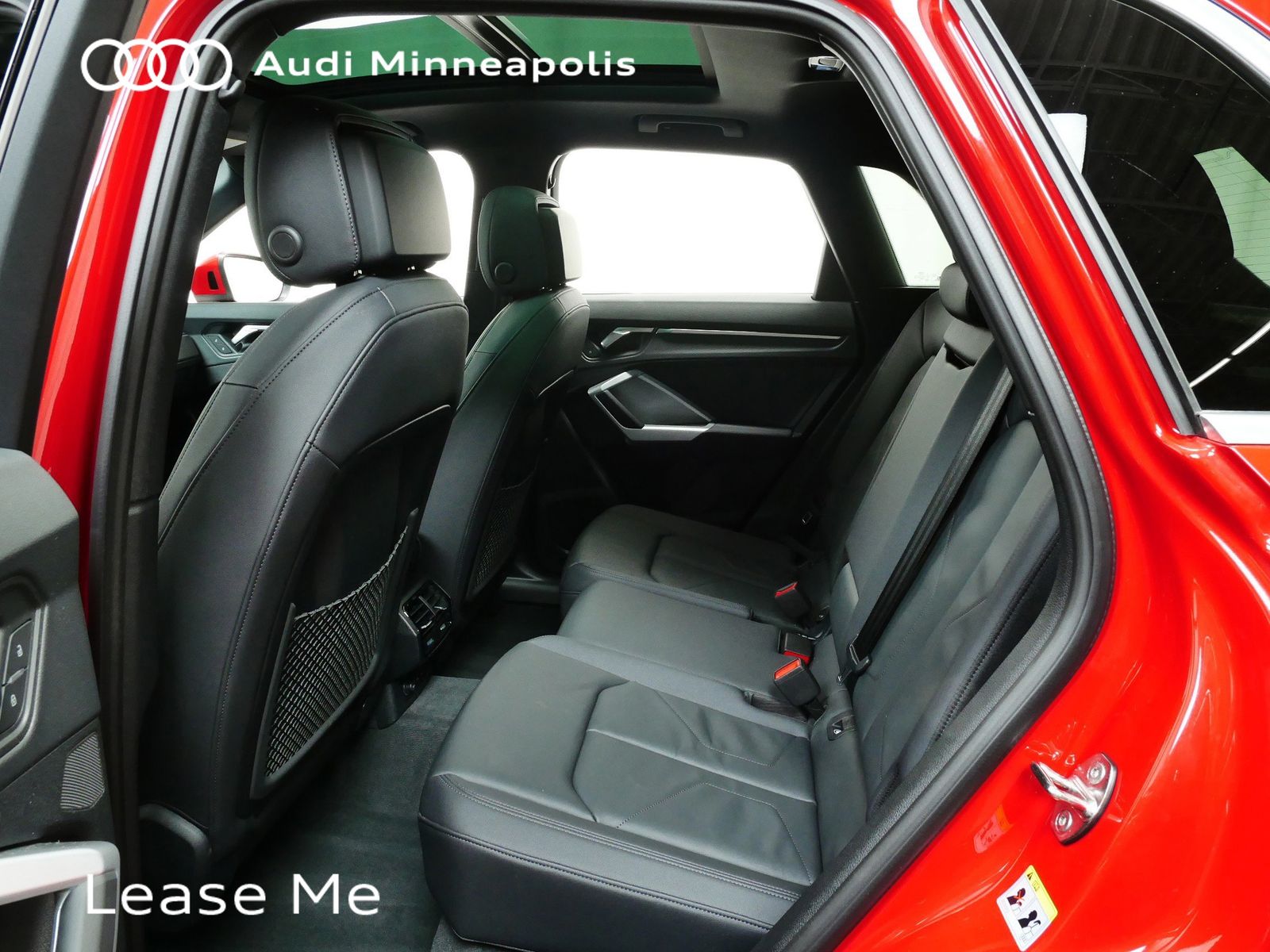 Thumbnail: 2025 Audi Q3 - 13