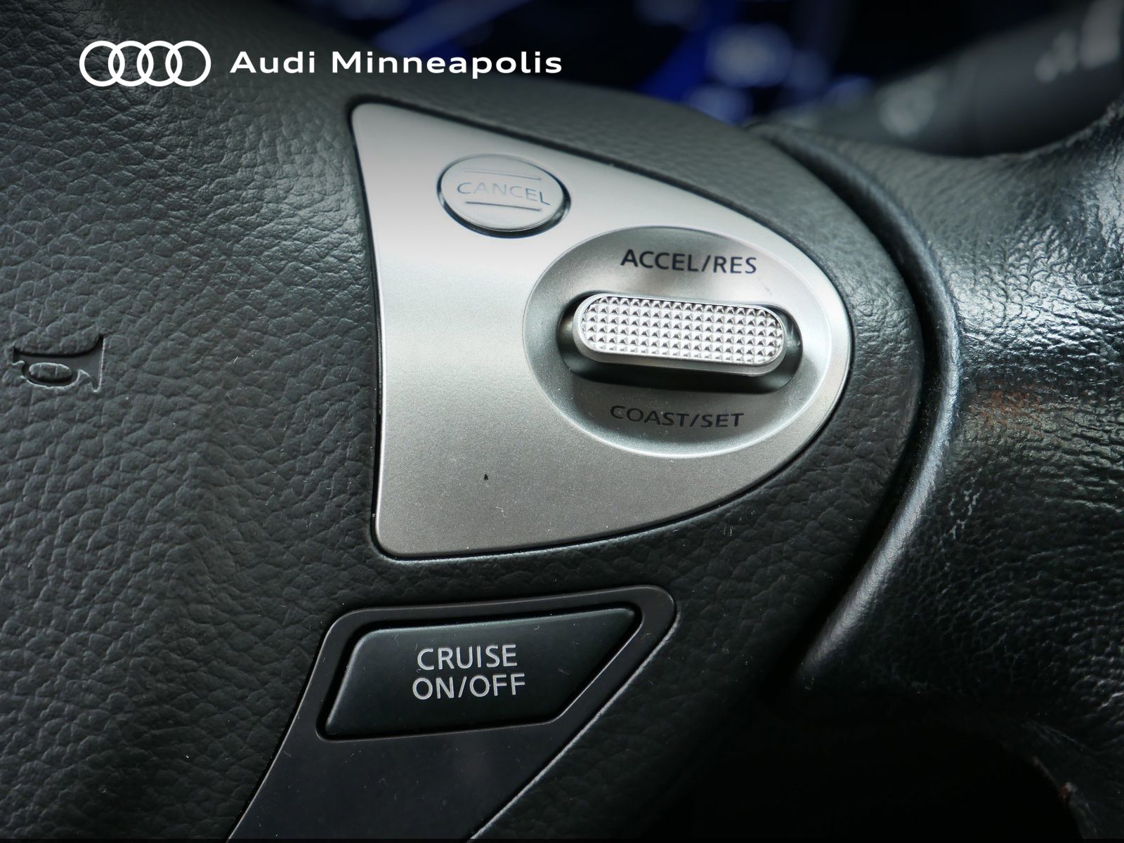 Thumbnail: 2015 INFINITI QX70 - 20