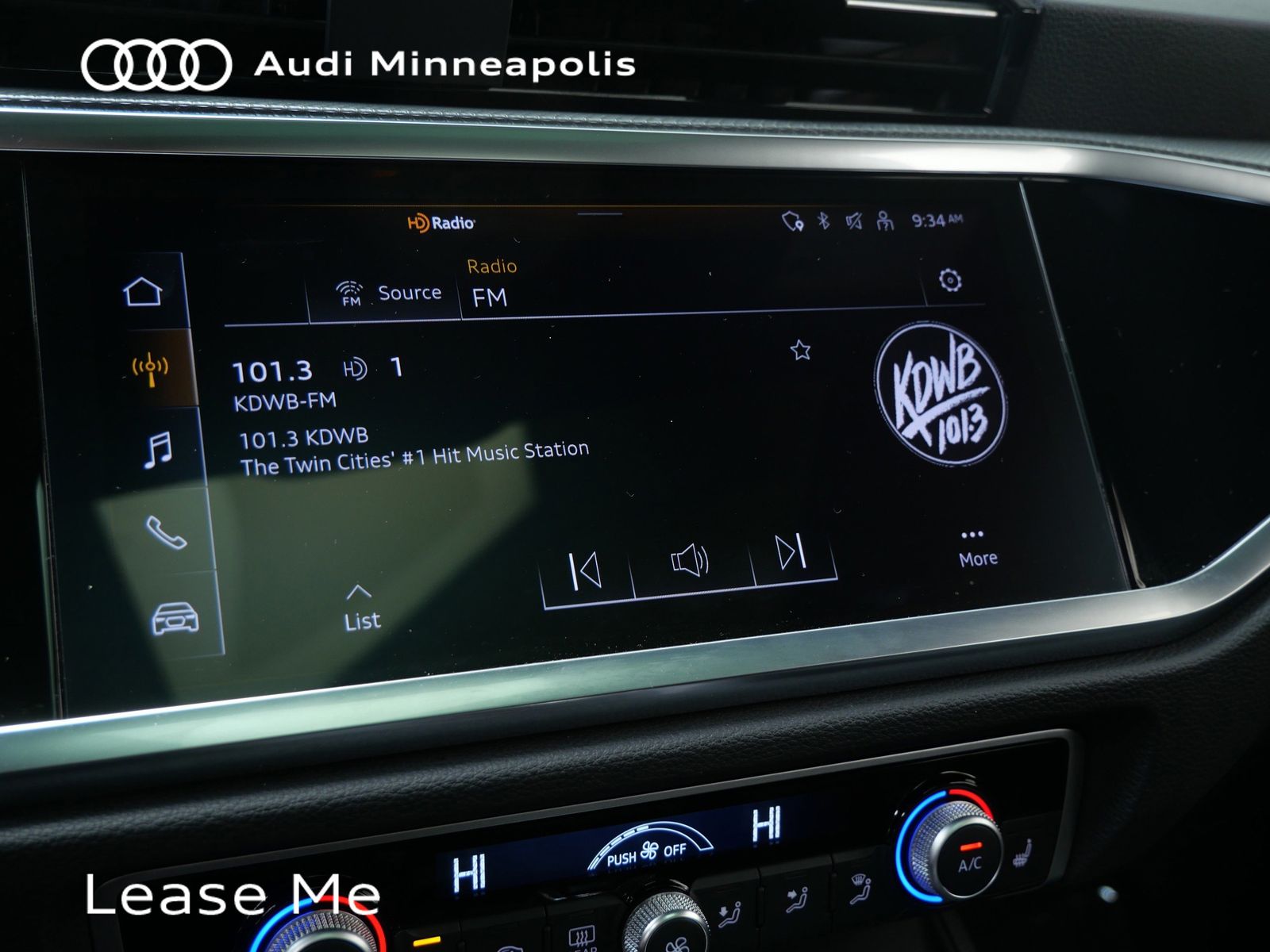 Thumbnail: 2025 Audi Q3 - 25