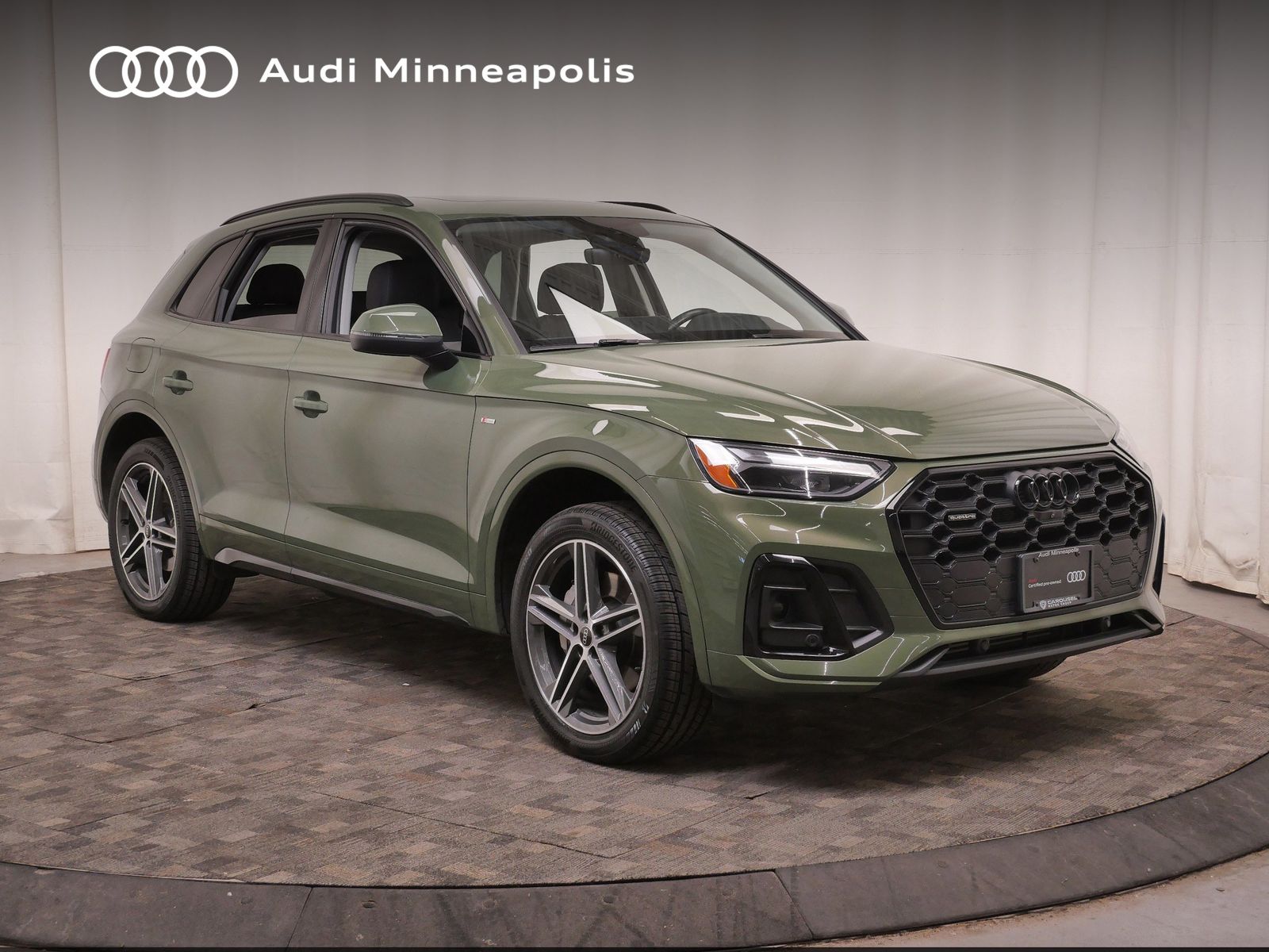 Thumbnail: 2023 Audi Q5 - 11