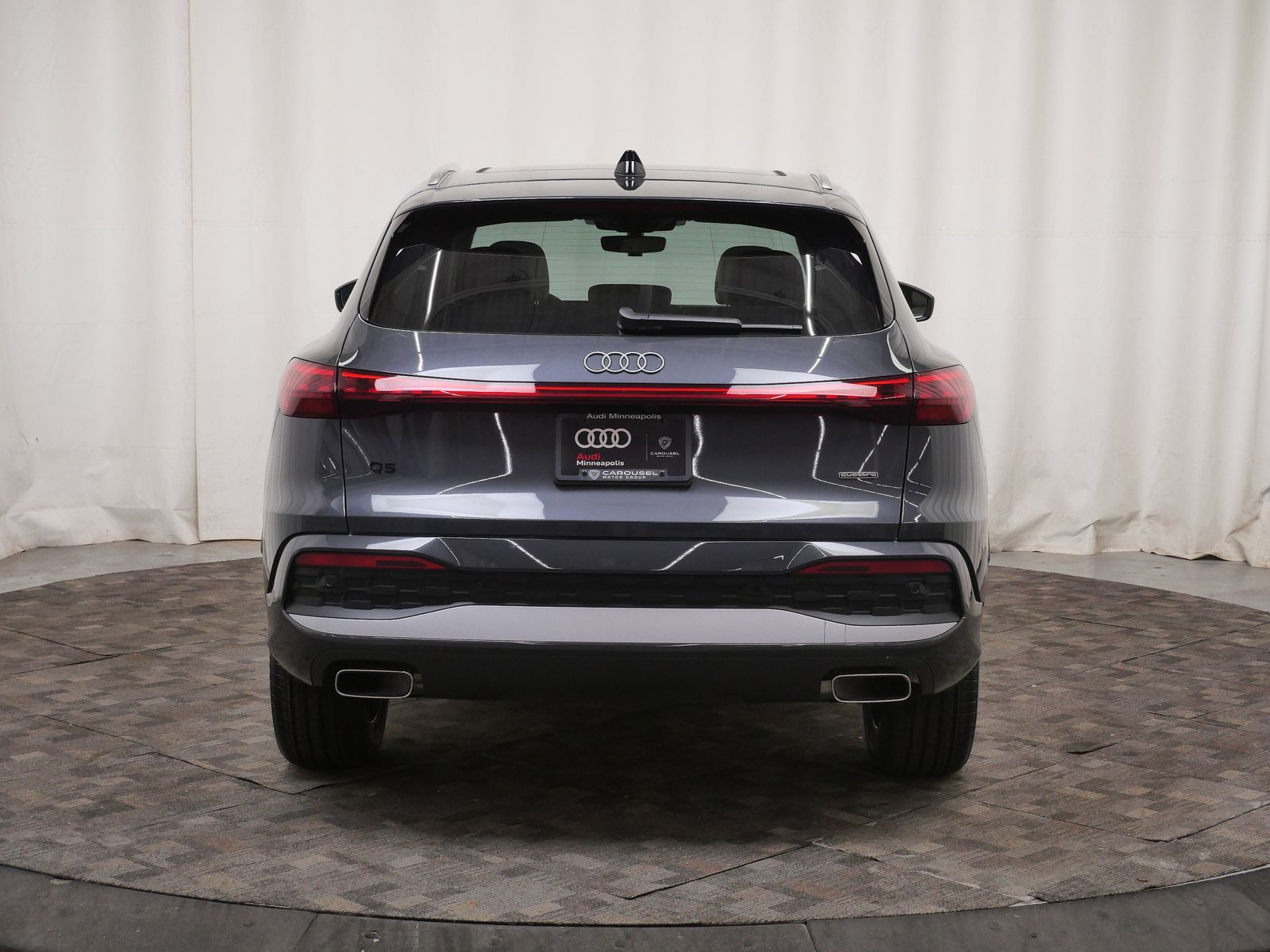 Thumbnail: 2026 Audi Q5 - 5