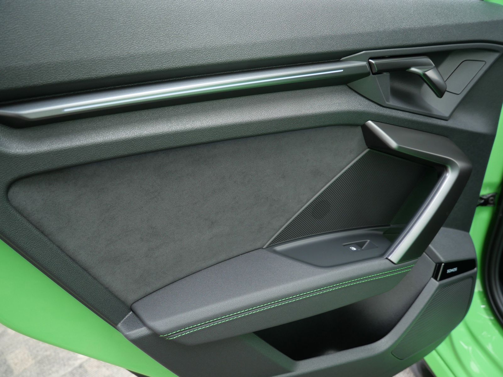 Thumbnail: 2026 Audi RS 3 - 13