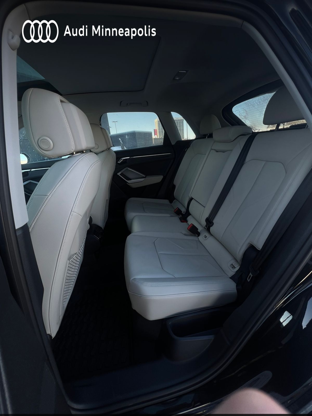 Thumbnail: 2022 Audi Q3 - 20