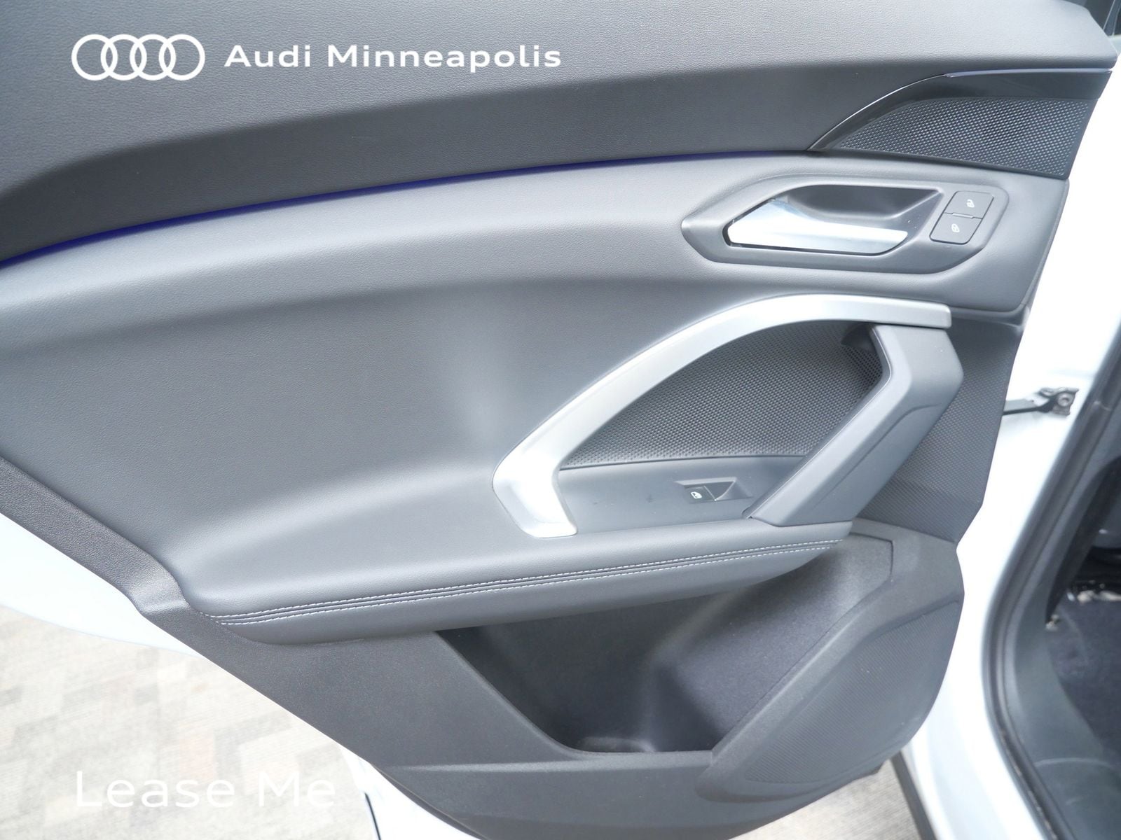 Thumbnail: 2025 Audi Q5 - 20