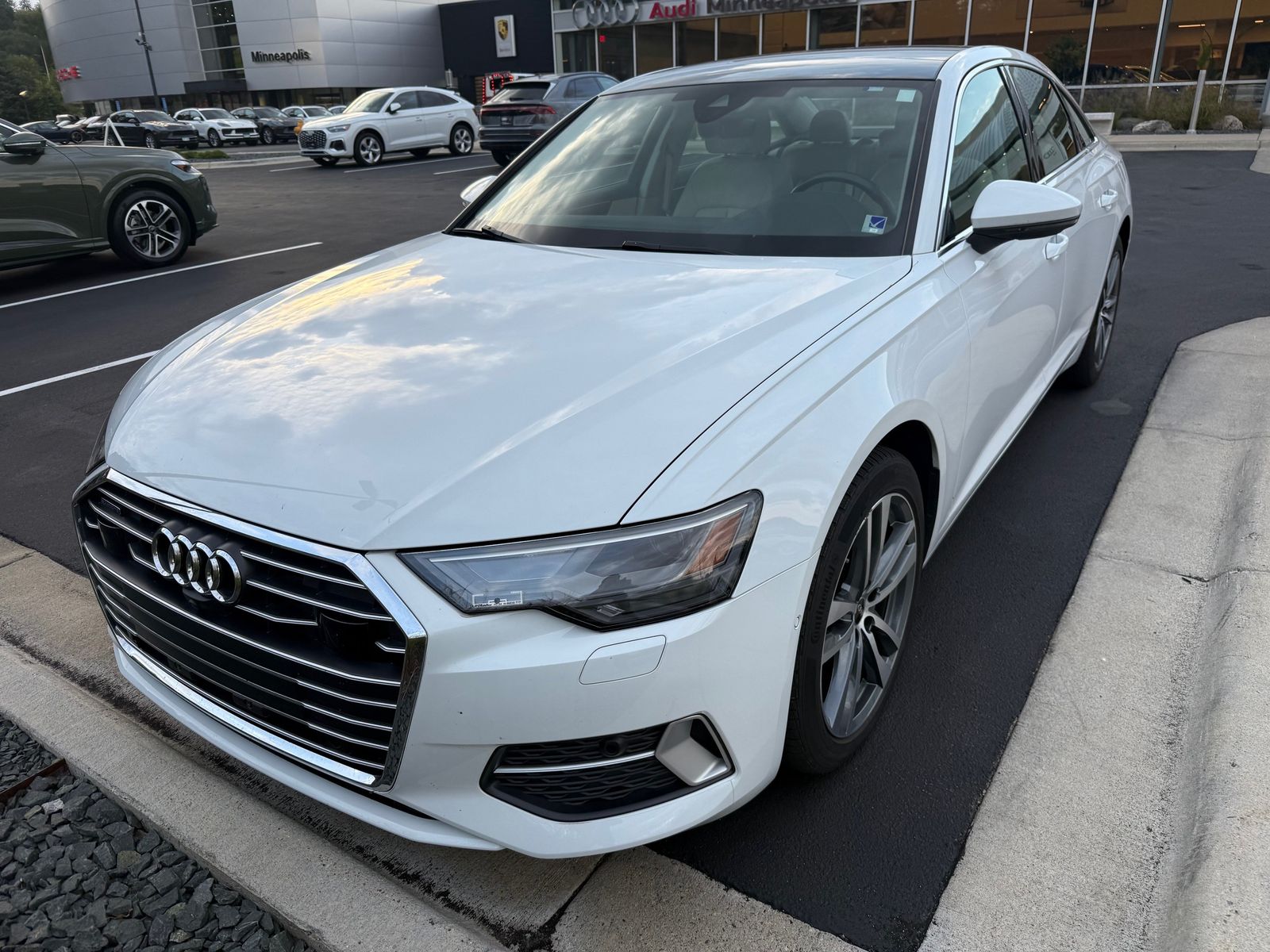 Thumbnail: 2023 Audi A6 - 1