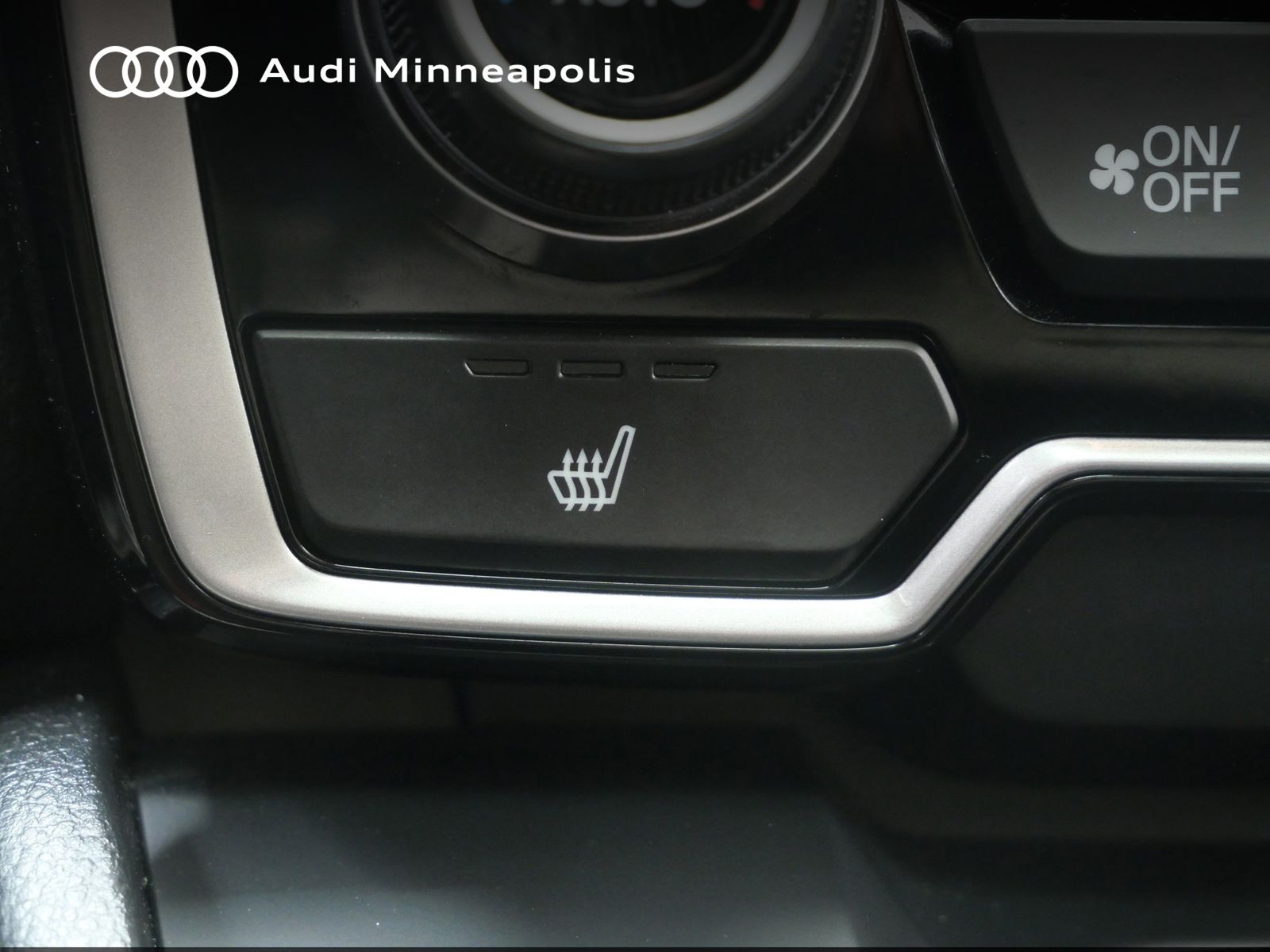 Thumbnail: 2017 Honda CR-V - 23