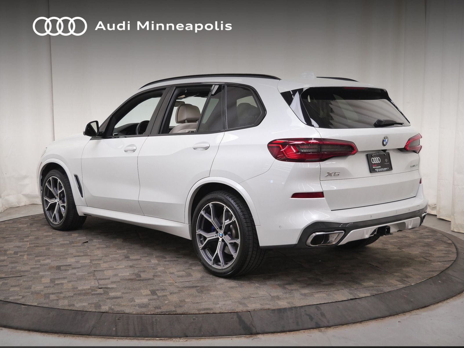 Thumbnail: 2019 BMW X5 - 4
