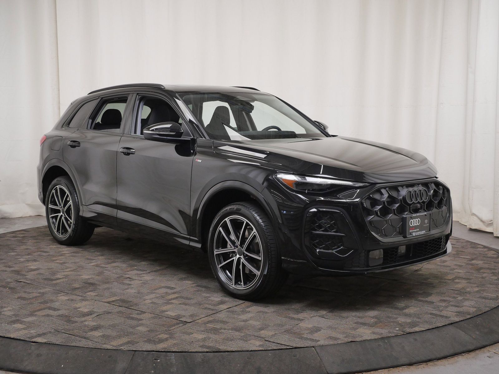 Thumbnail: 2026 Audi Q5 - 8
