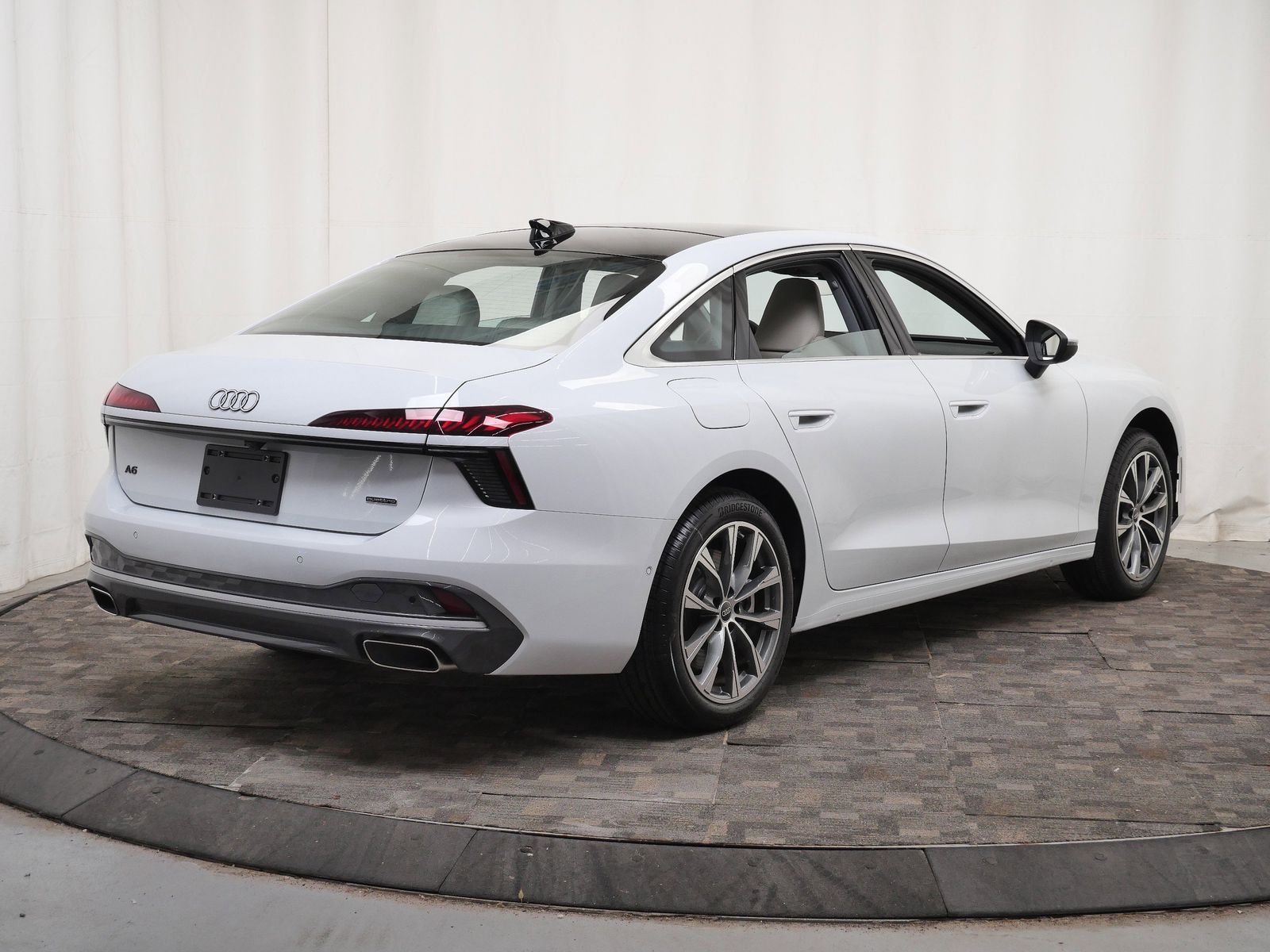 Thumbnail: 2026 Audi A6 - 6