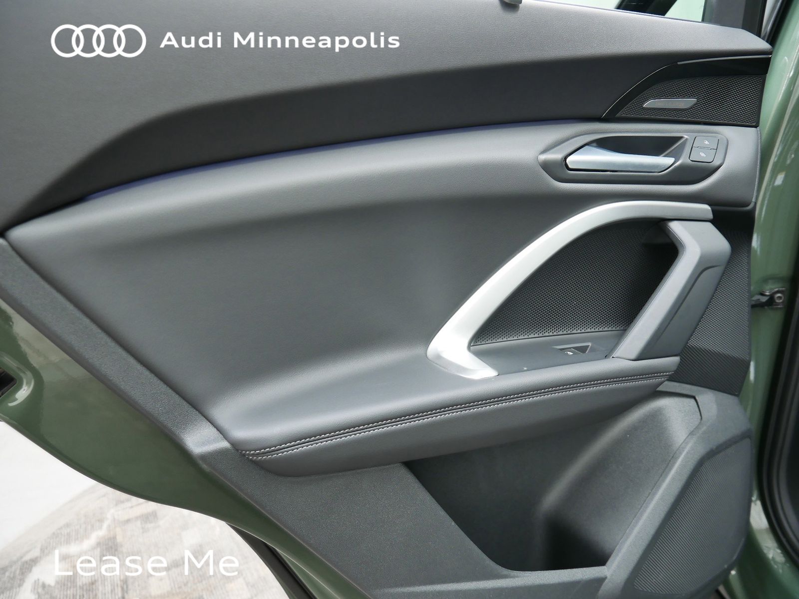 Thumbnail: 2025 Audi Q5 - 16