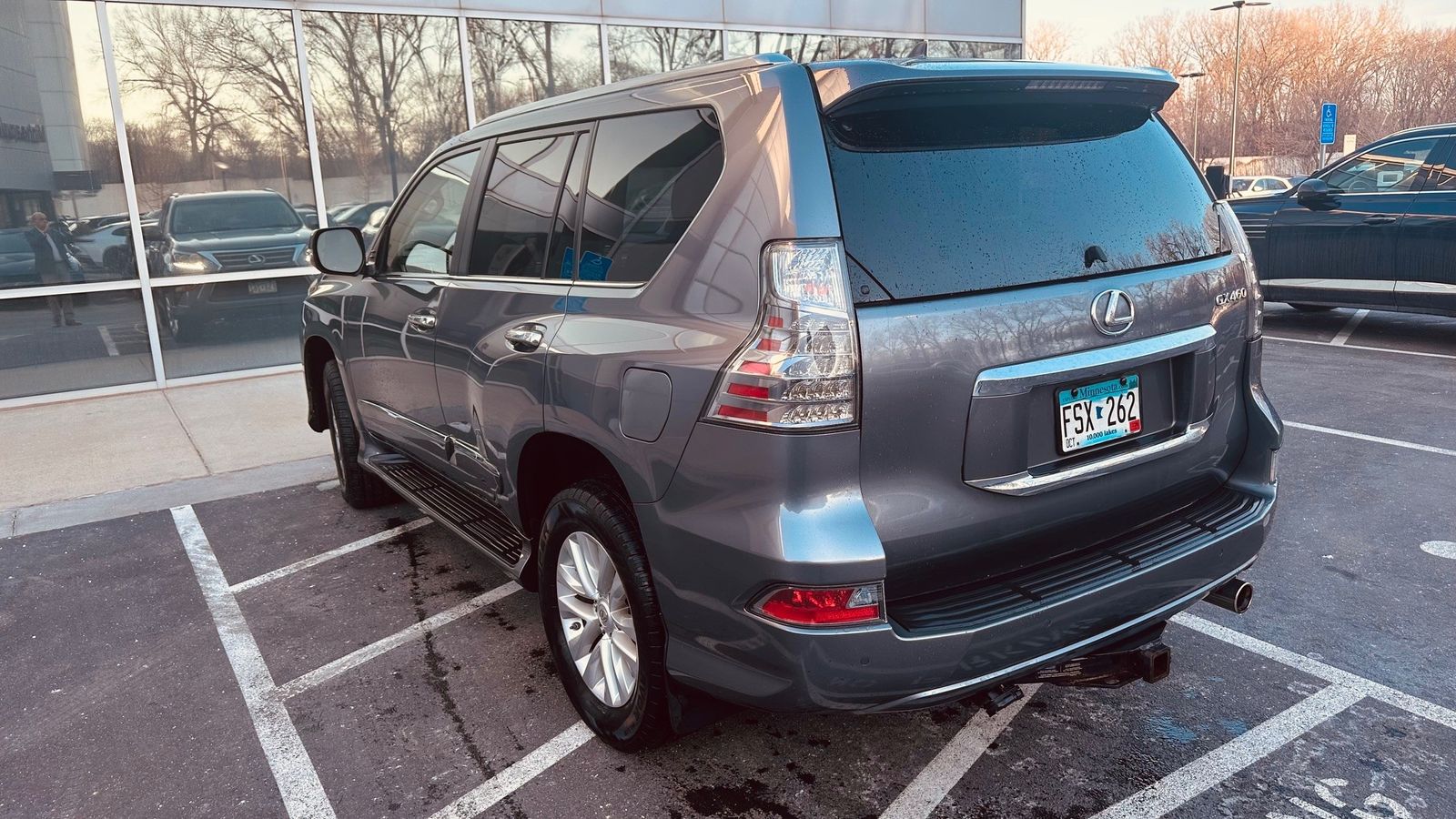Thumbnail: 2015 Lexus GX - 8