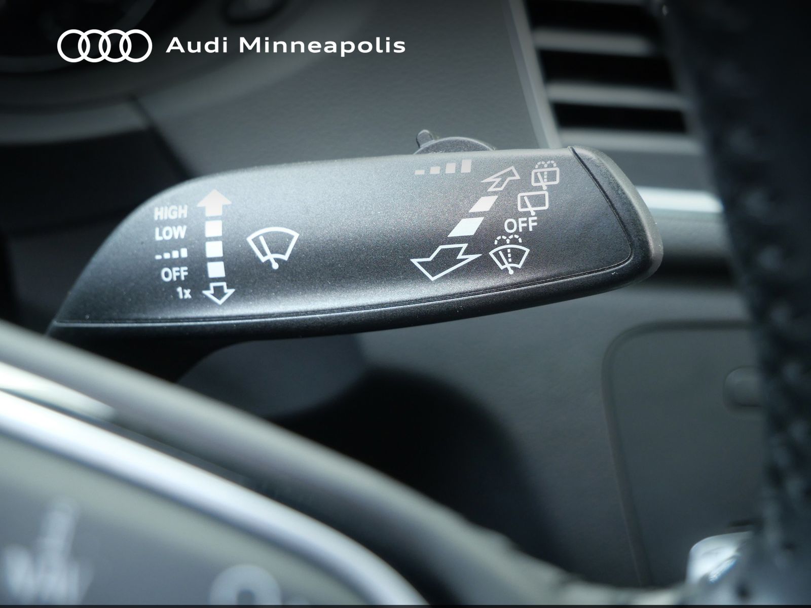 Thumbnail: 2015 Audi Q3 - 31