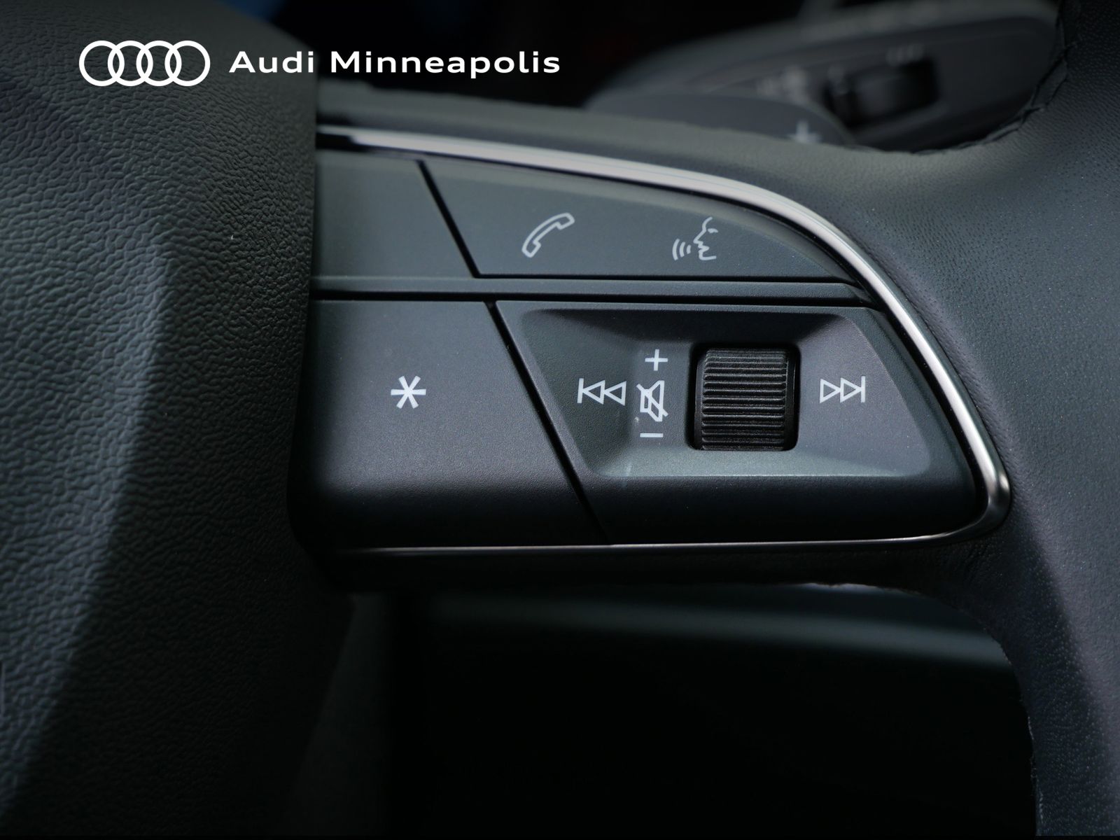 Thumbnail: 2025 Audi Q3 - 22