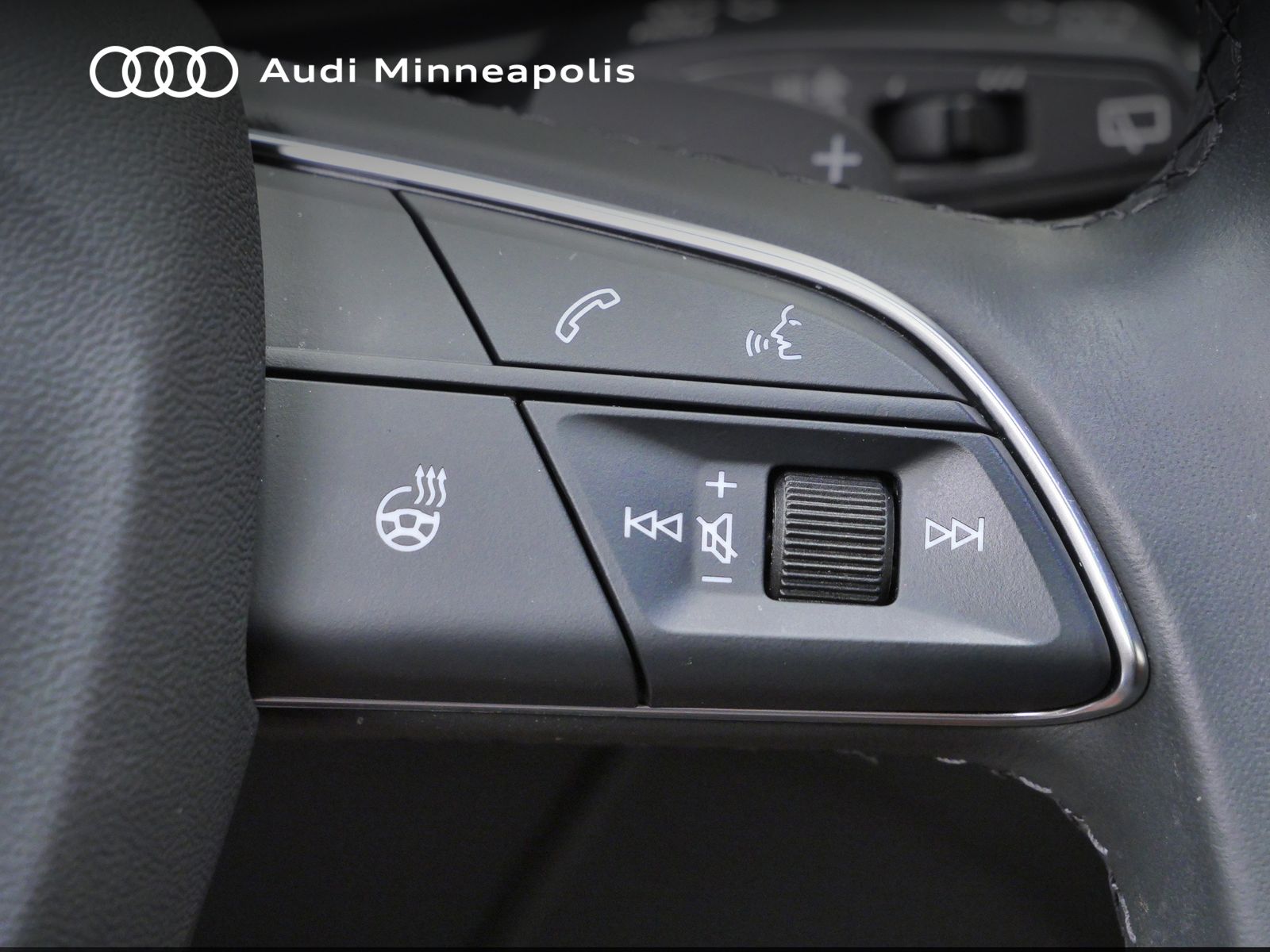 Thumbnail: 2023 Audi Q5 - 23