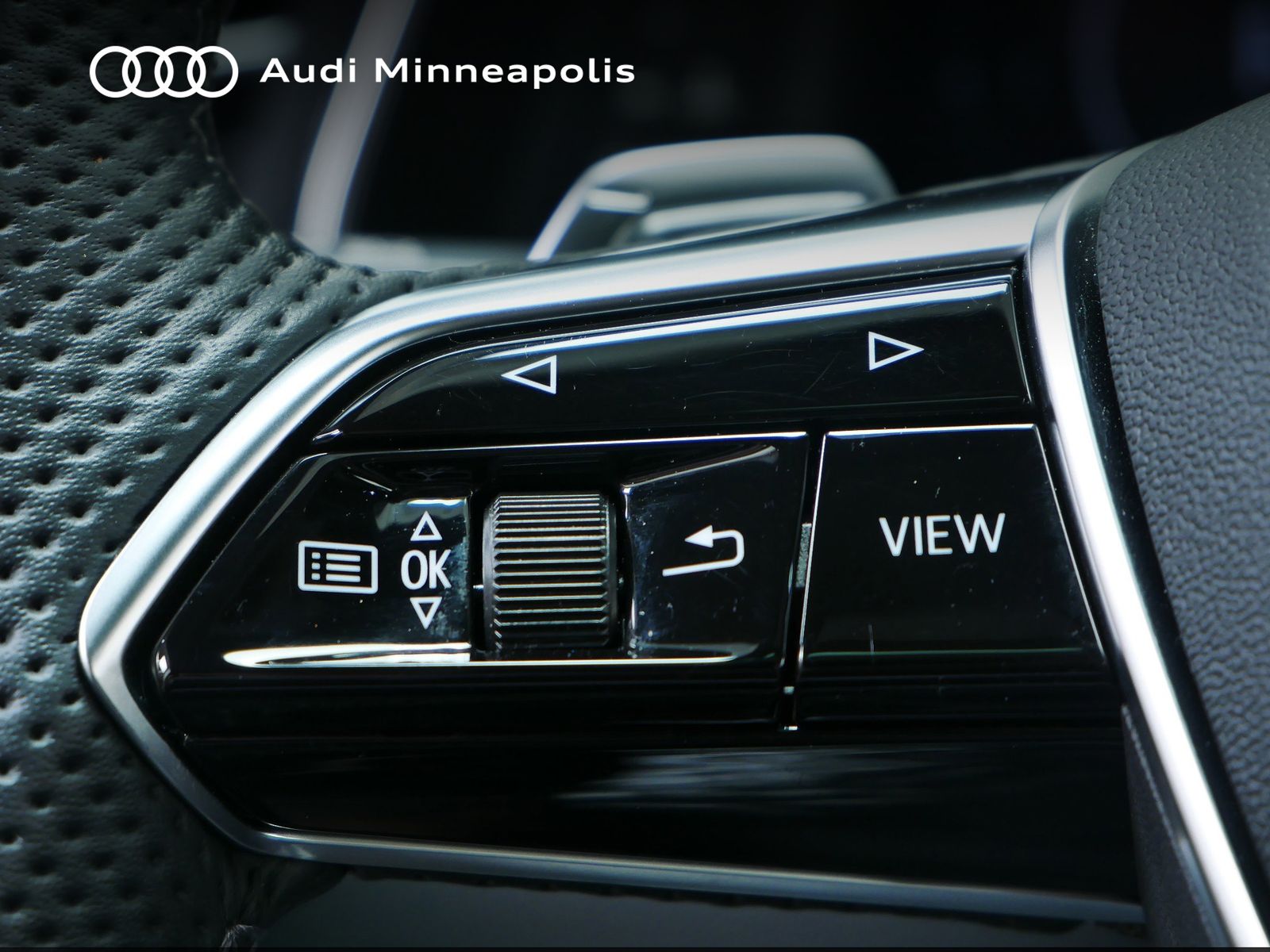 Thumbnail: 2024 Audi RS 7 - 21