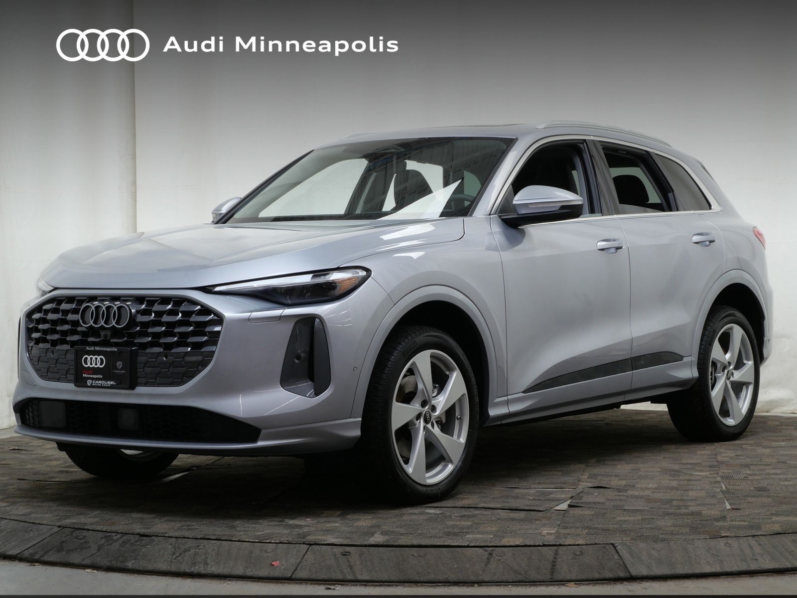 Thumbnail: 2025 Audi Q5 - 1