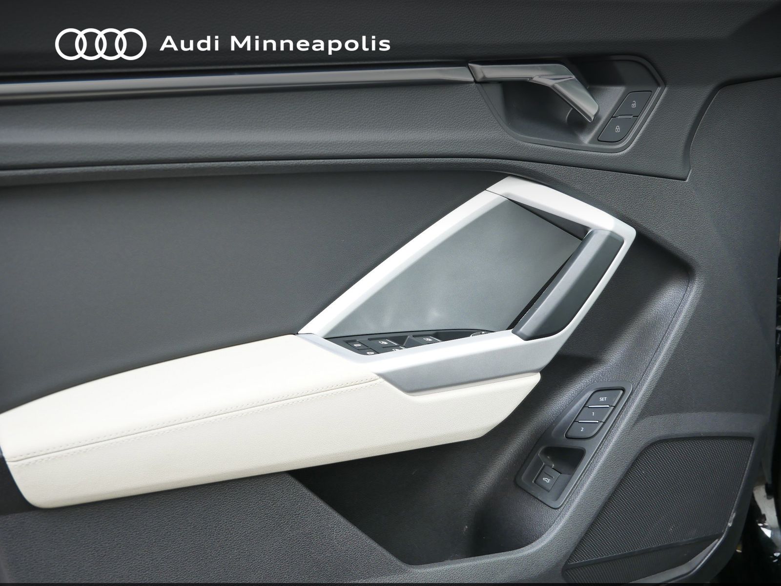 Thumbnail: 2022 Audi Q3 - 12