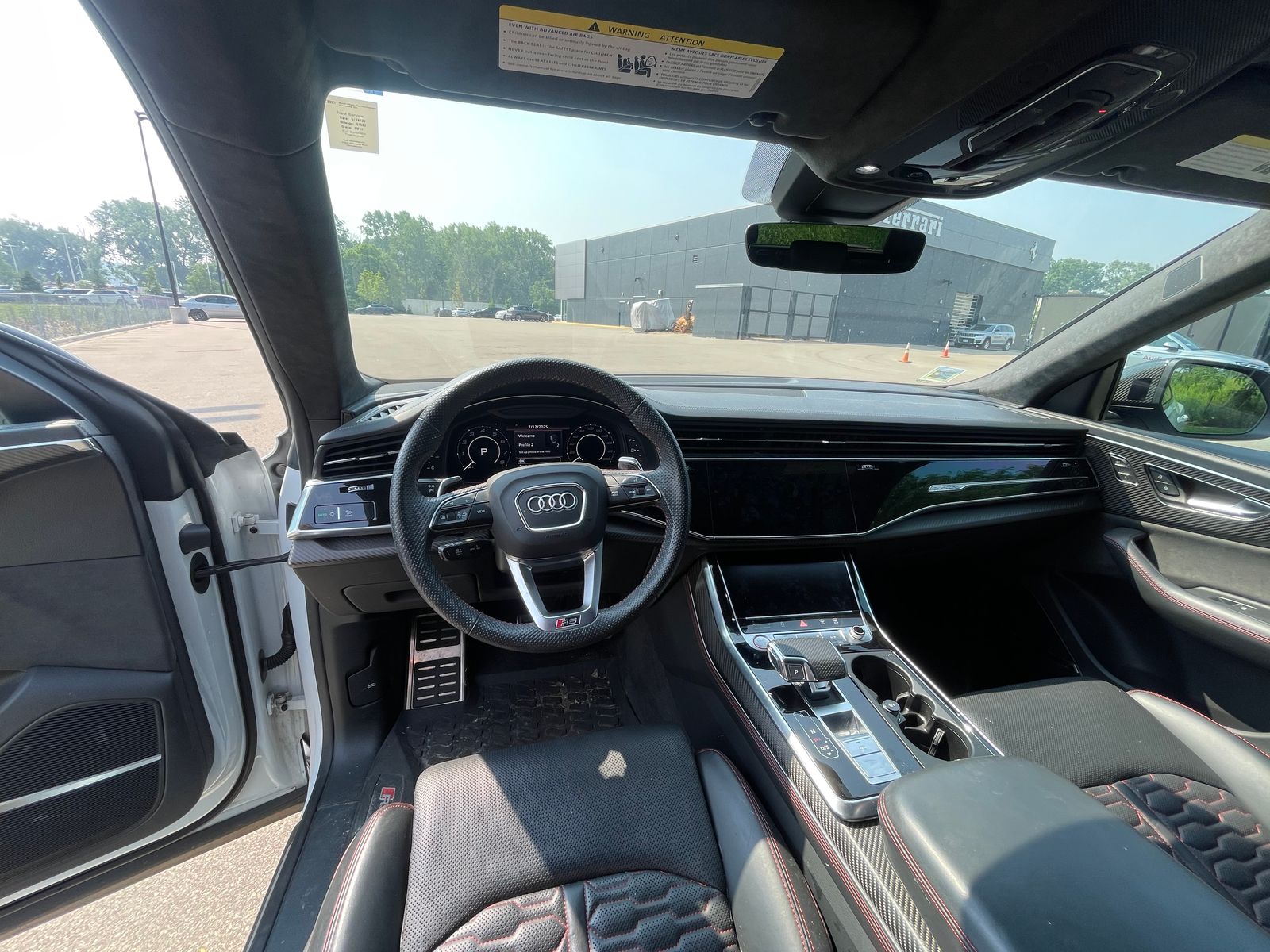 Thumbnail: 2020 Audi RS Q8 - 2