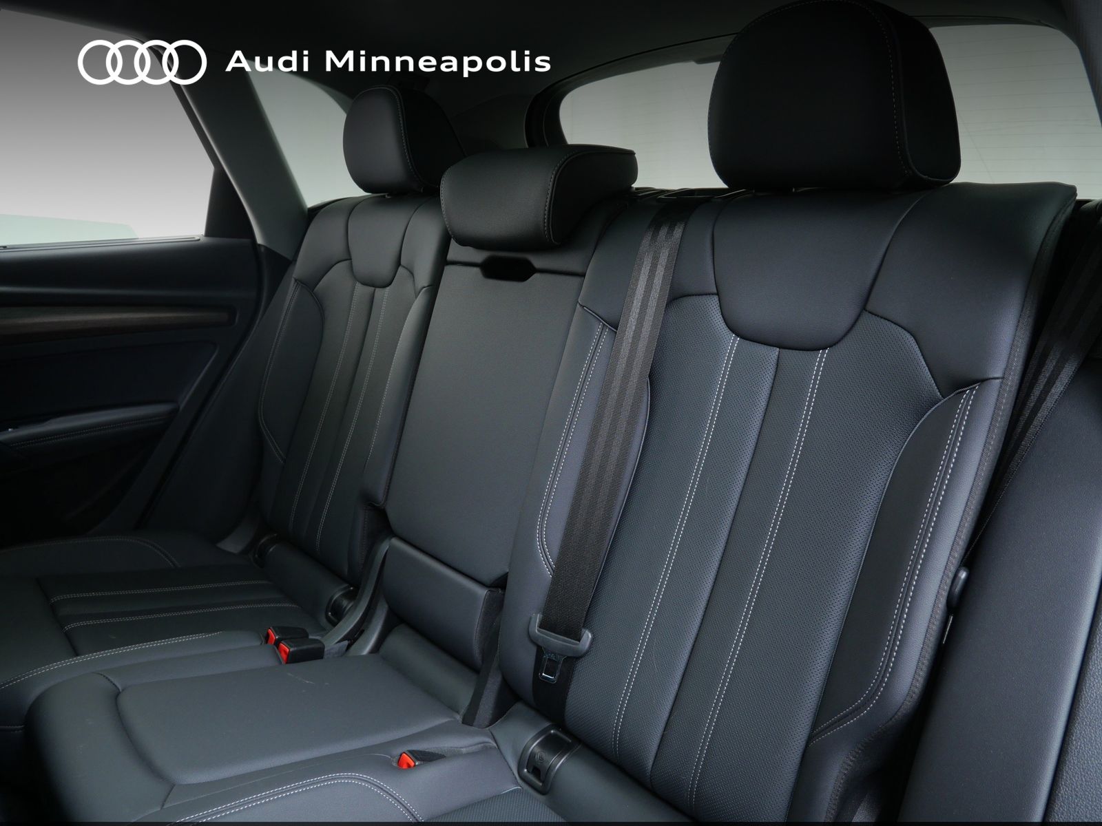 Thumbnail: 2023 Audi Q5 - 13