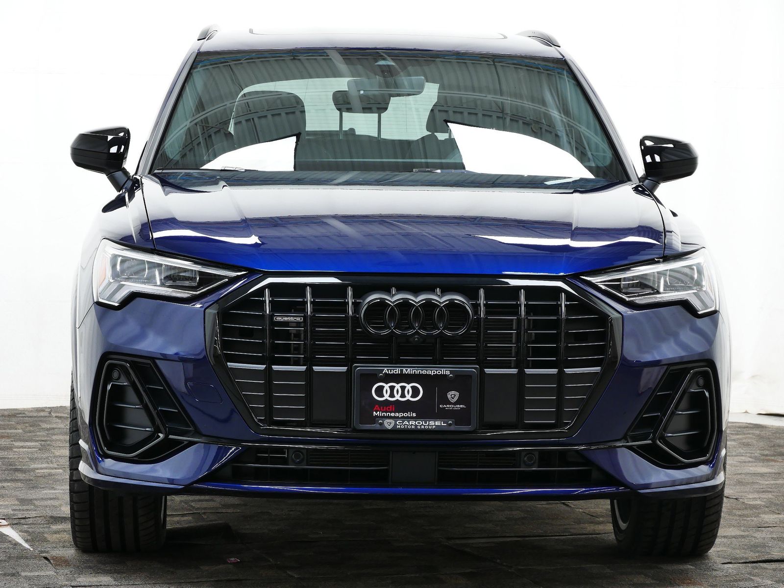 Thumbnail: 2025 Audi Q3 - 9