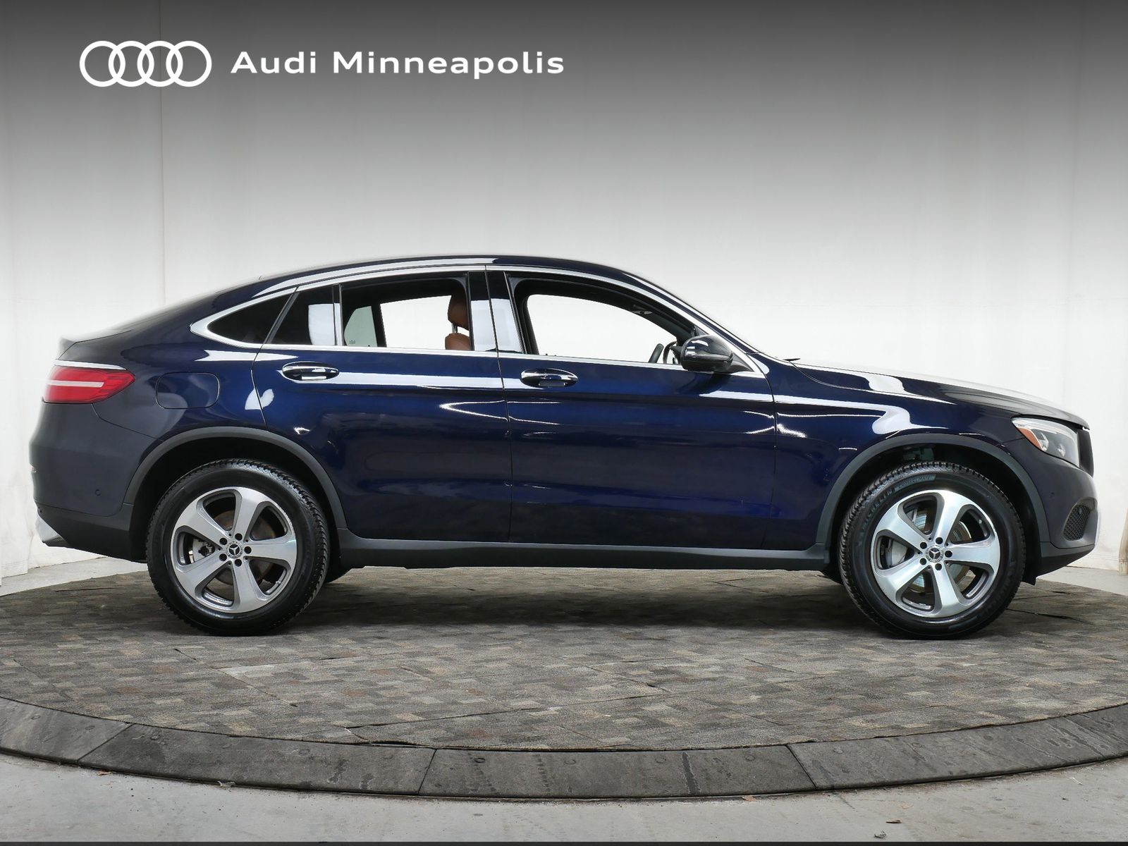 Thumbnail: 2019 Mercedes-Benz GLC - 8