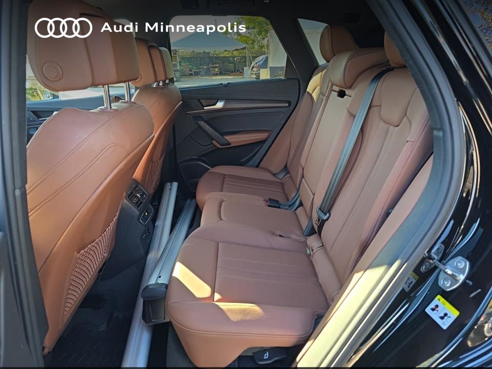 Thumbnail: 2023 Audi Q5 - 7