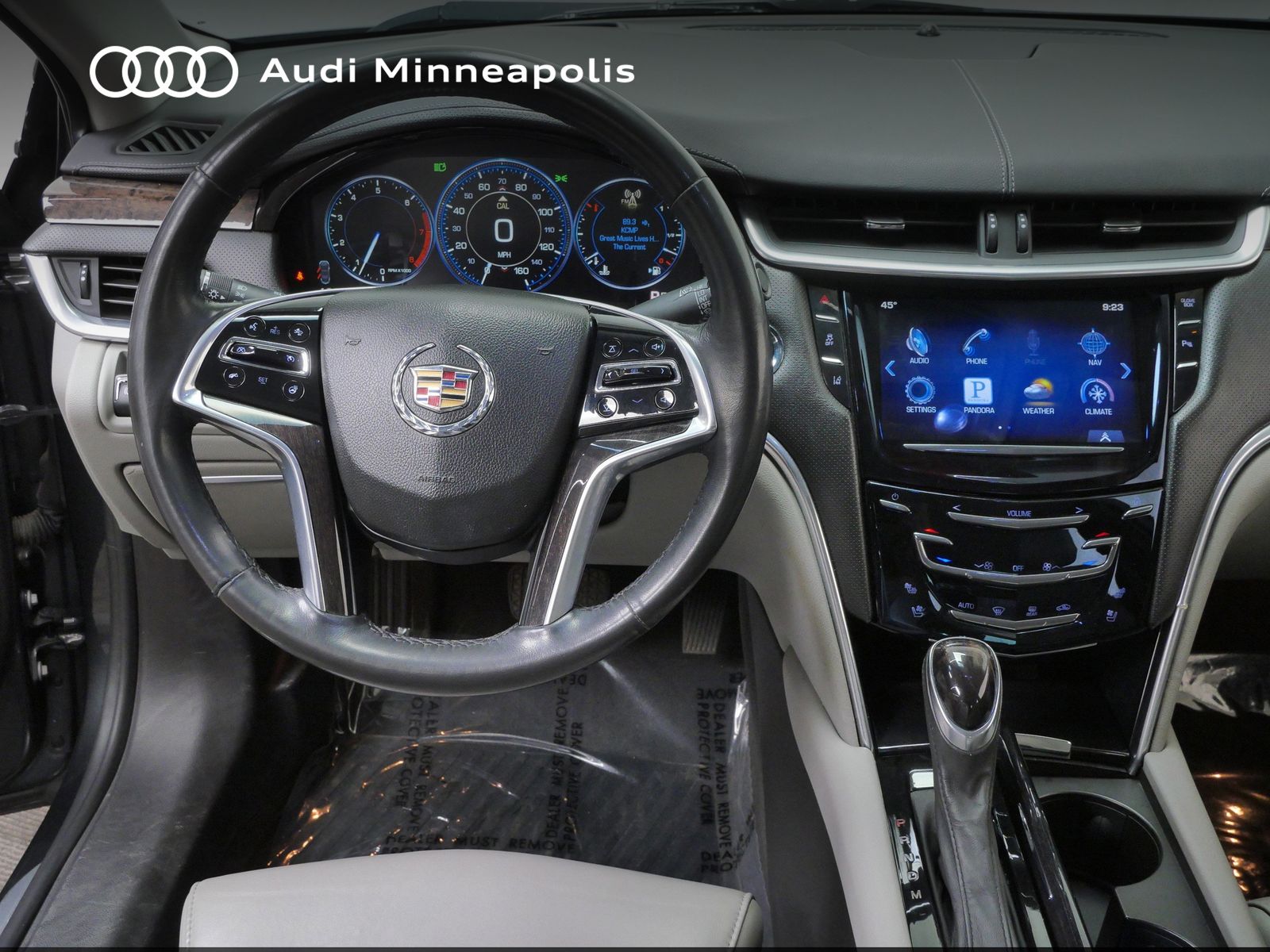 Thumbnail: 2014 Cadillac XTS - 18