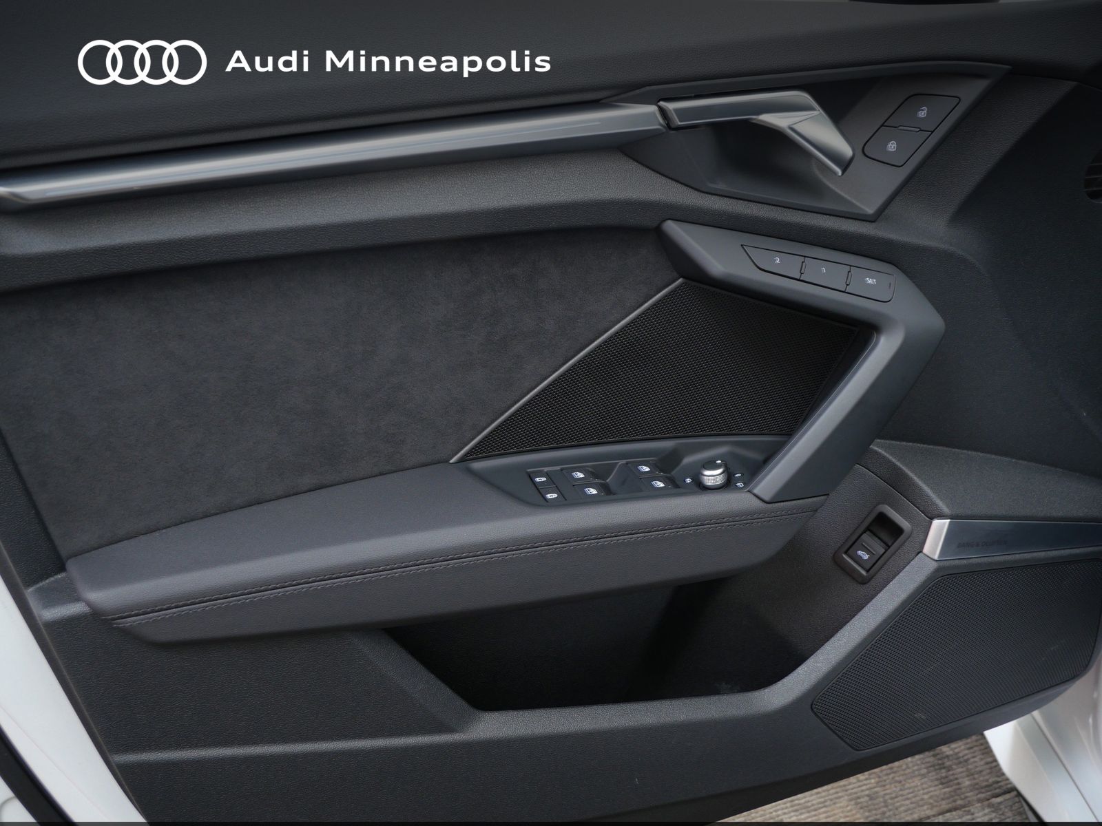 Thumbnail: 2023 Audi RS 3 - 13