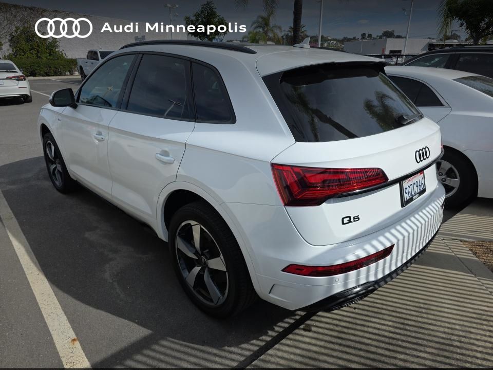 Thumbnail: 2023 Audi Q5 - 7