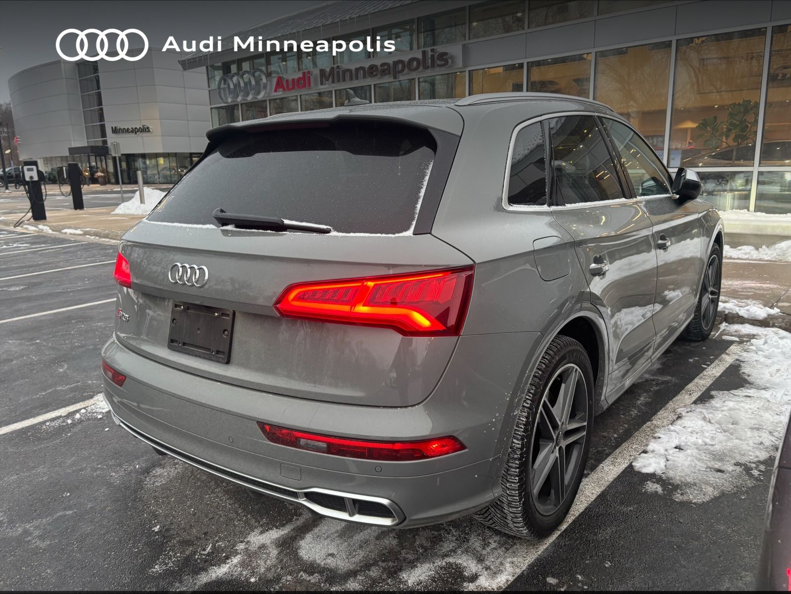 Thumbnail: 2019 Audi SQ5 - 3