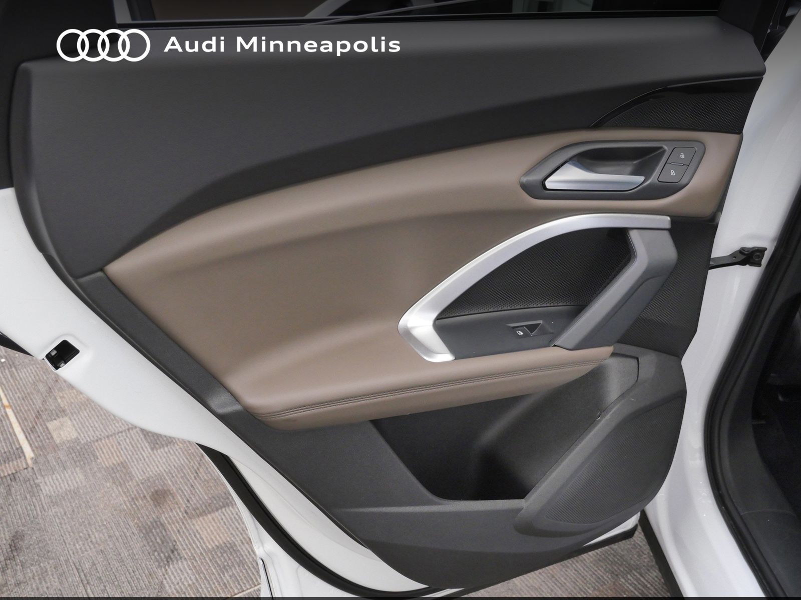 Thumbnail: 2025 Audi Q5 - 14