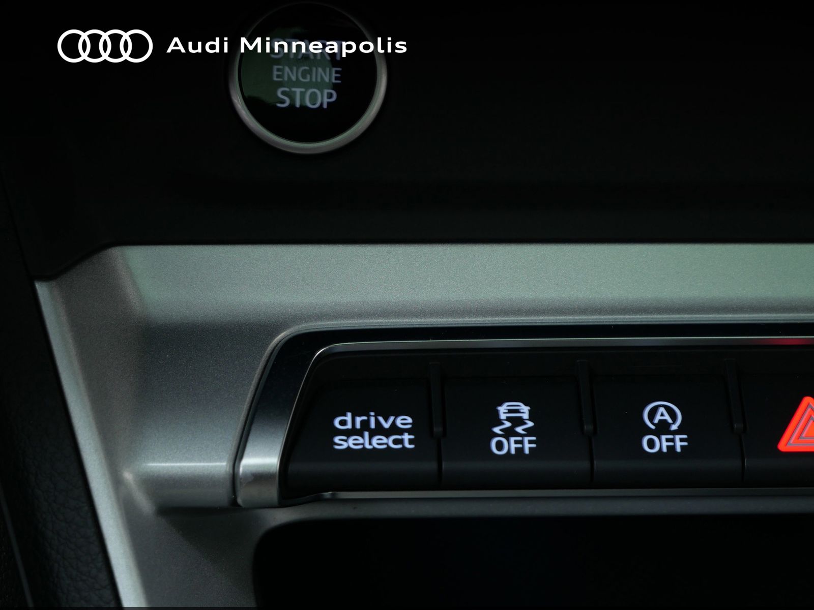 Thumbnail: 2021 Audi Q3 - 30