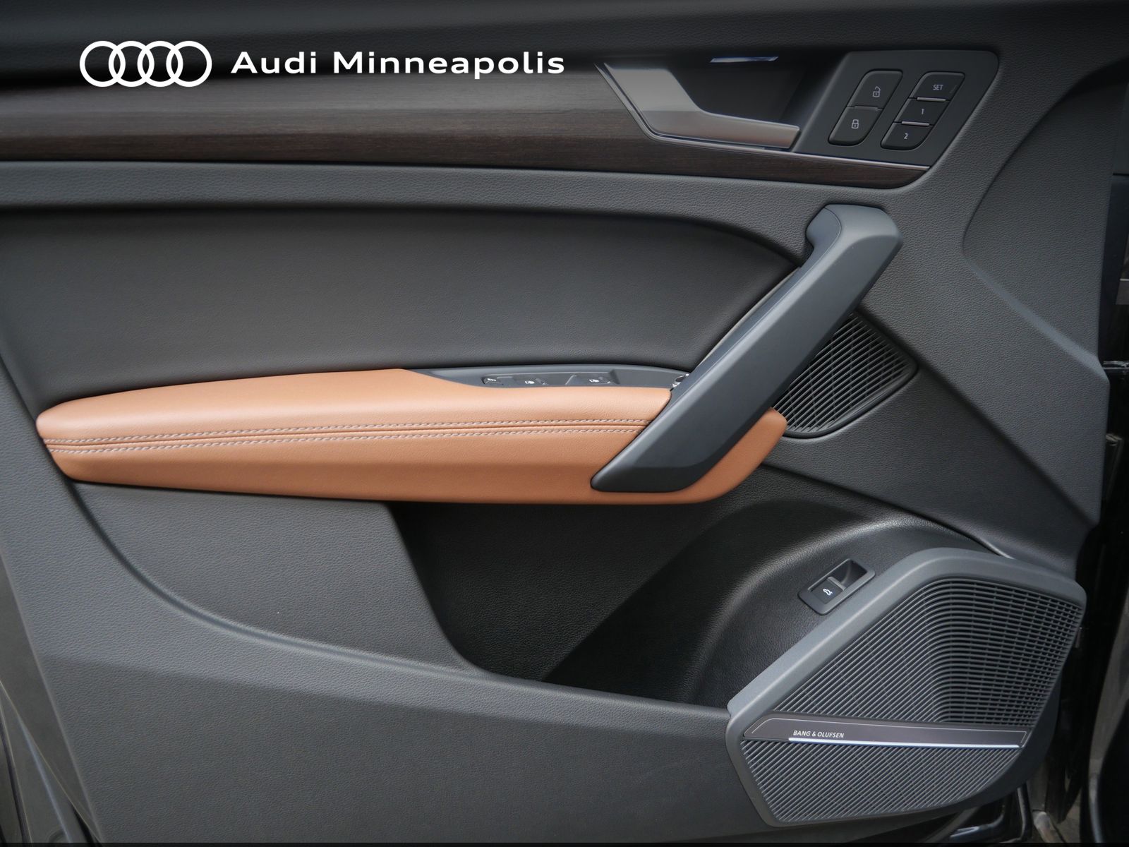 Thumbnail: 2023 Audi Q5 - 13