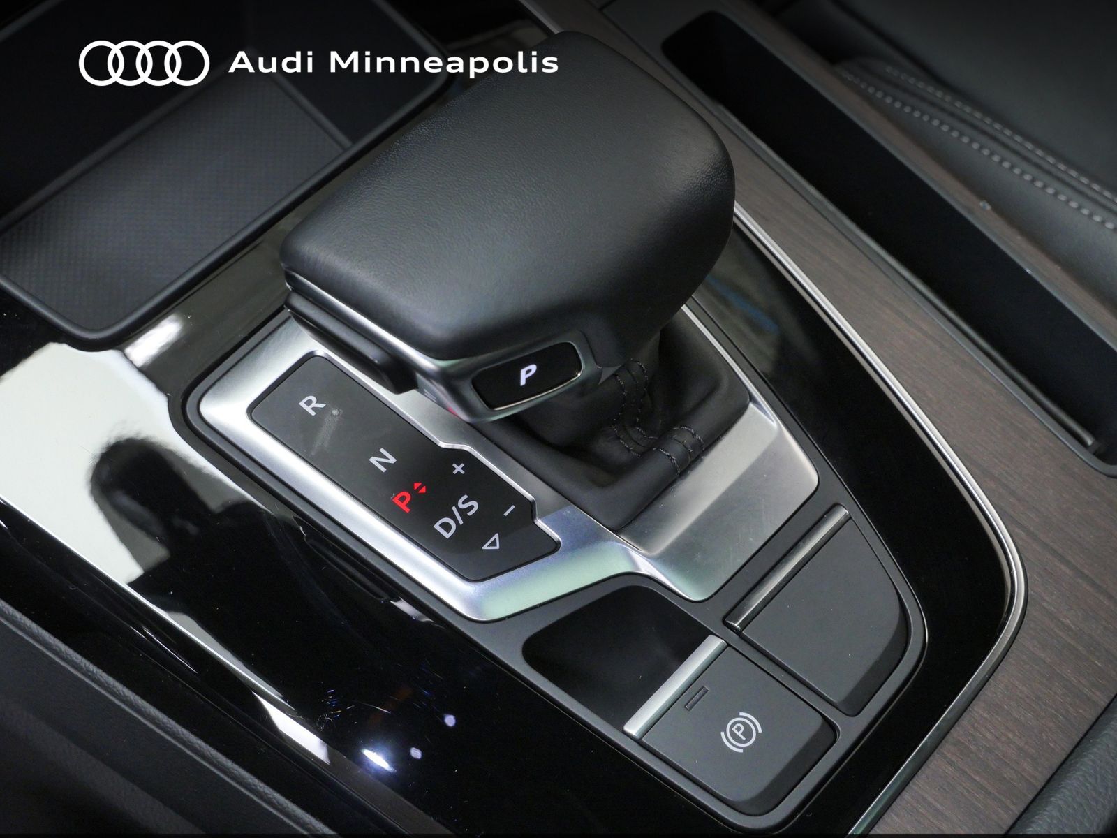 Thumbnail: 2023 Audi Q5 - 26