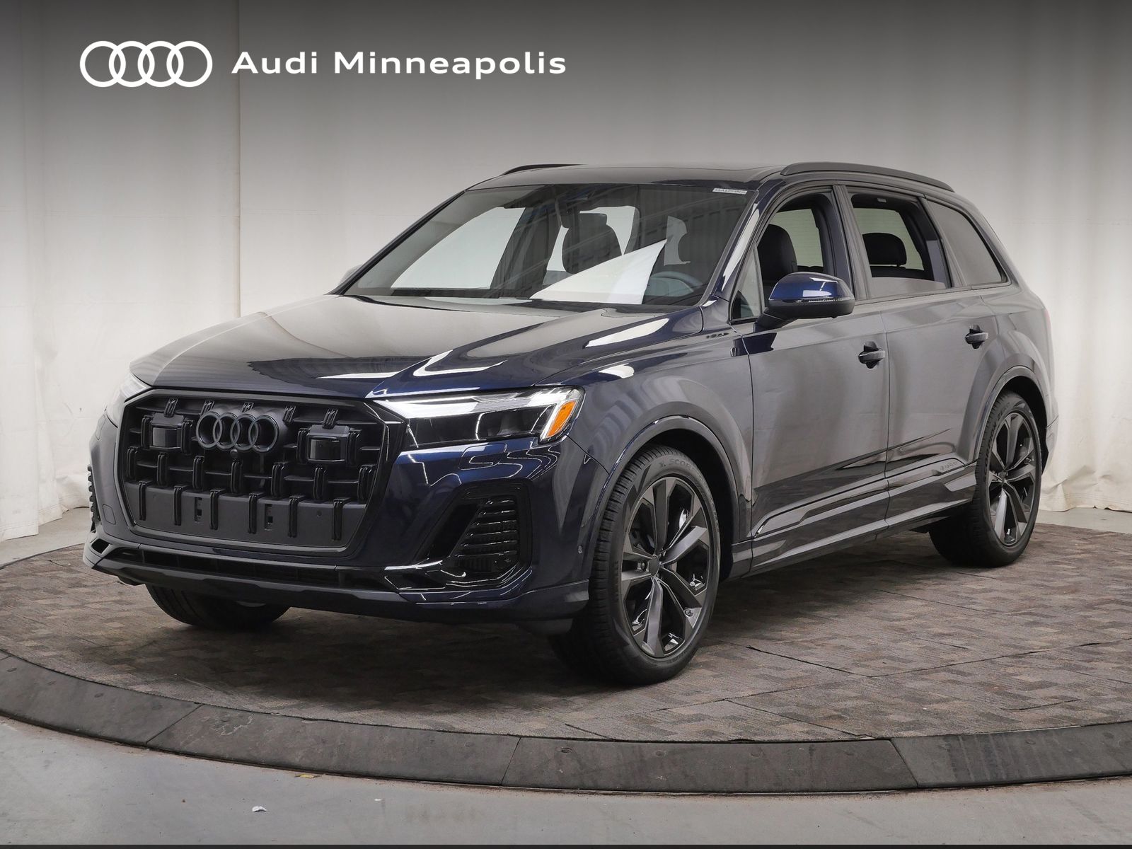 Thumbnail: 2026 Audi Q7 - 1