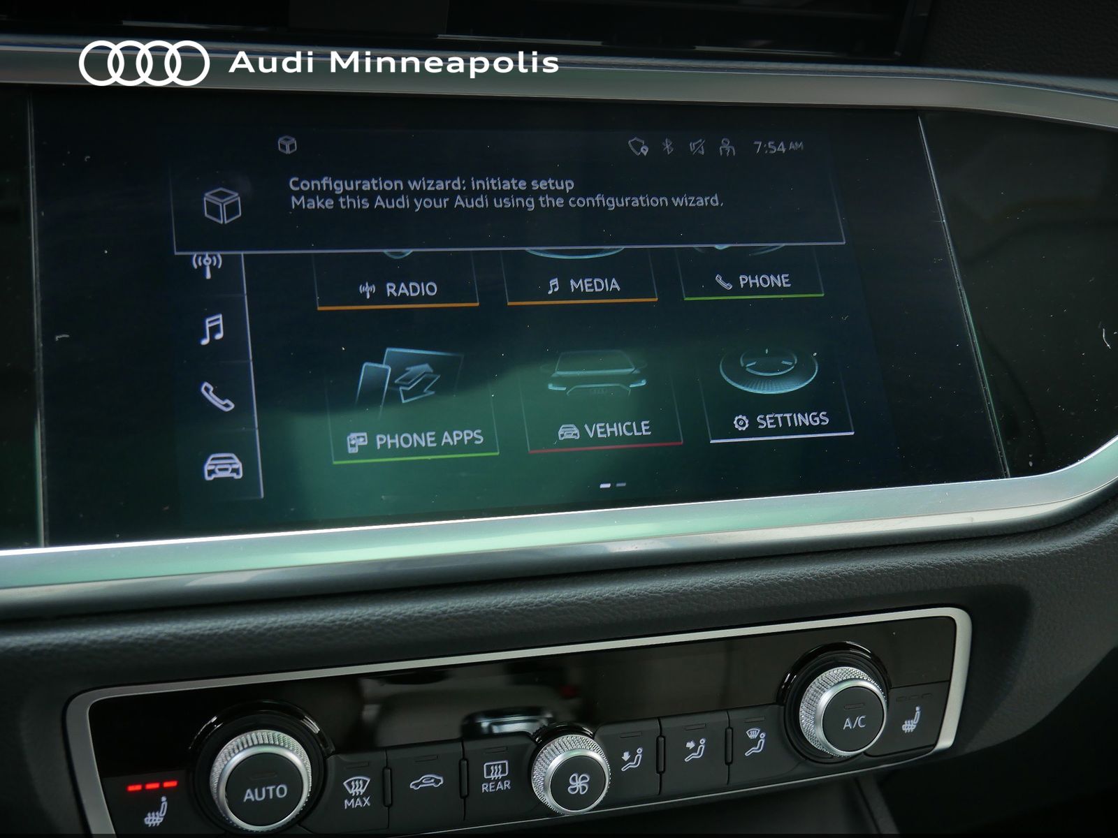 Thumbnail: 2022 Audi Q3 - 31