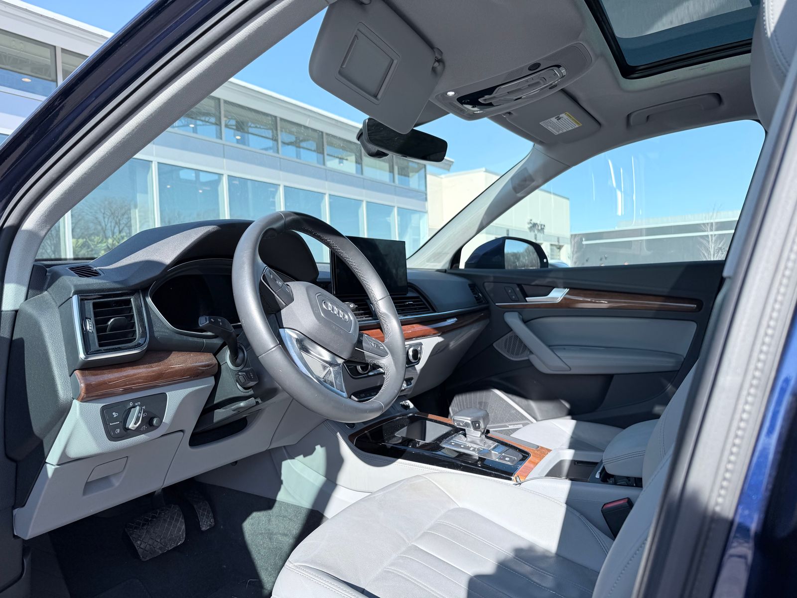 Thumbnail: 2022 Audi Q5 - 2