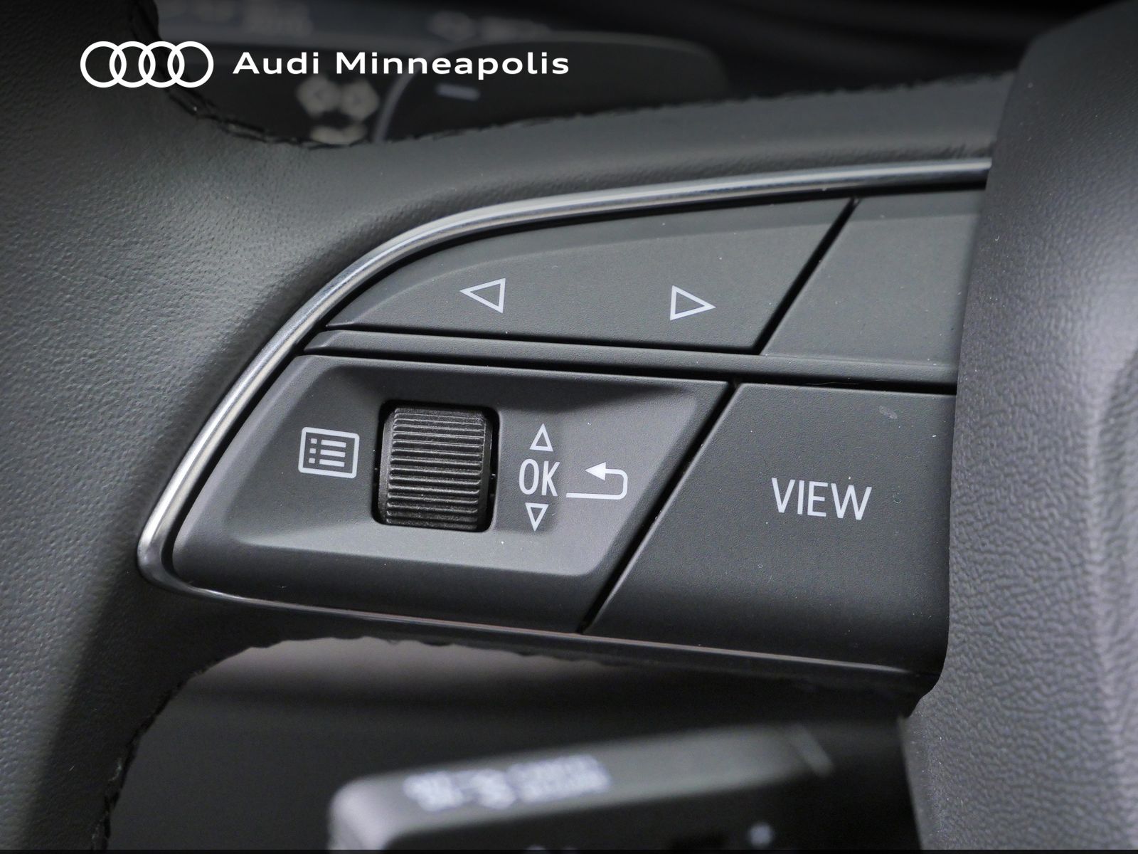 Thumbnail: 2023 Audi Q7 - 22