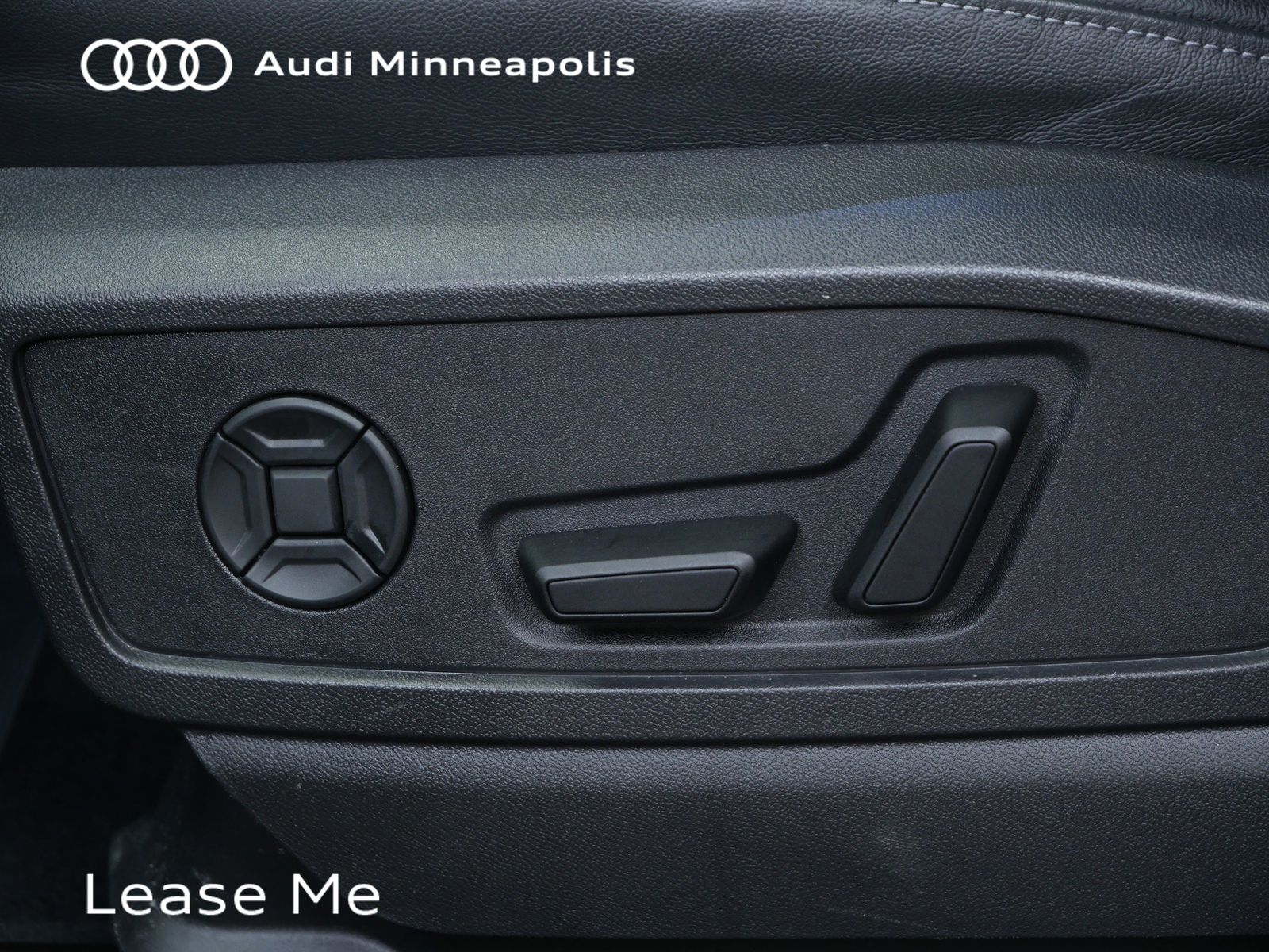 Thumbnail: 2025 Audi Q5 - 13