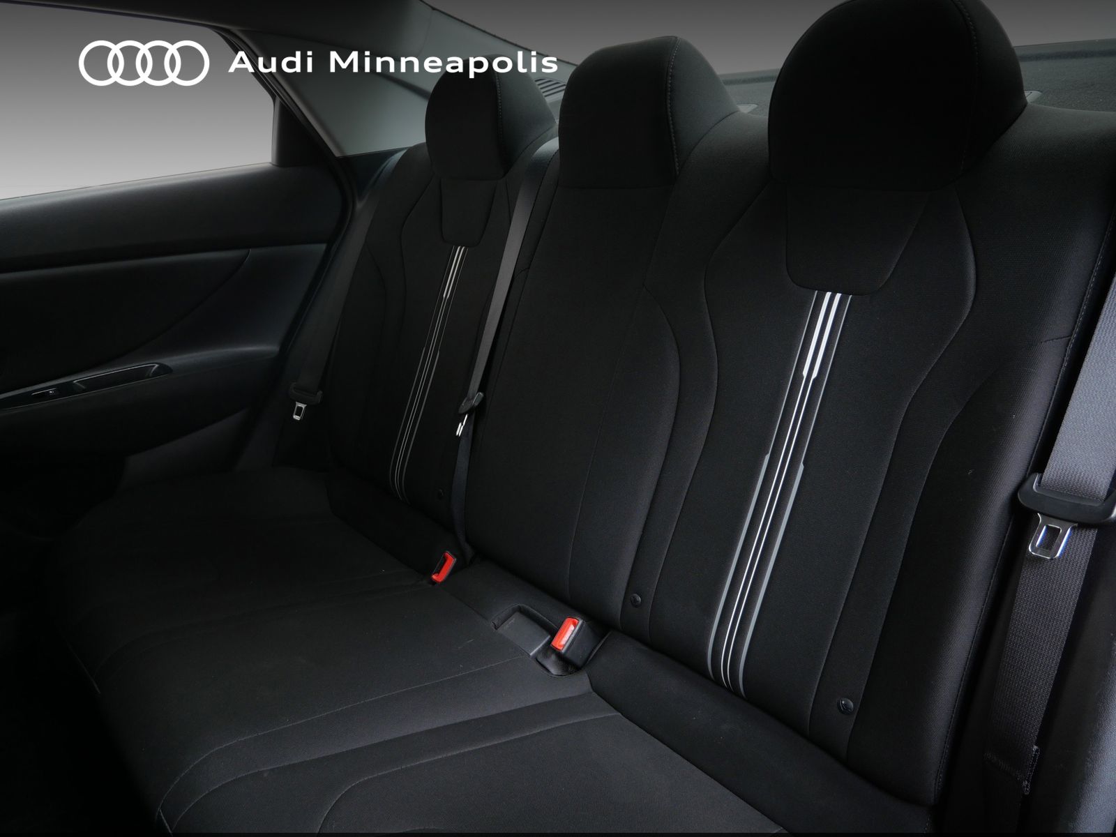 Thumbnail: 2022 Hyundai Elantra - 14