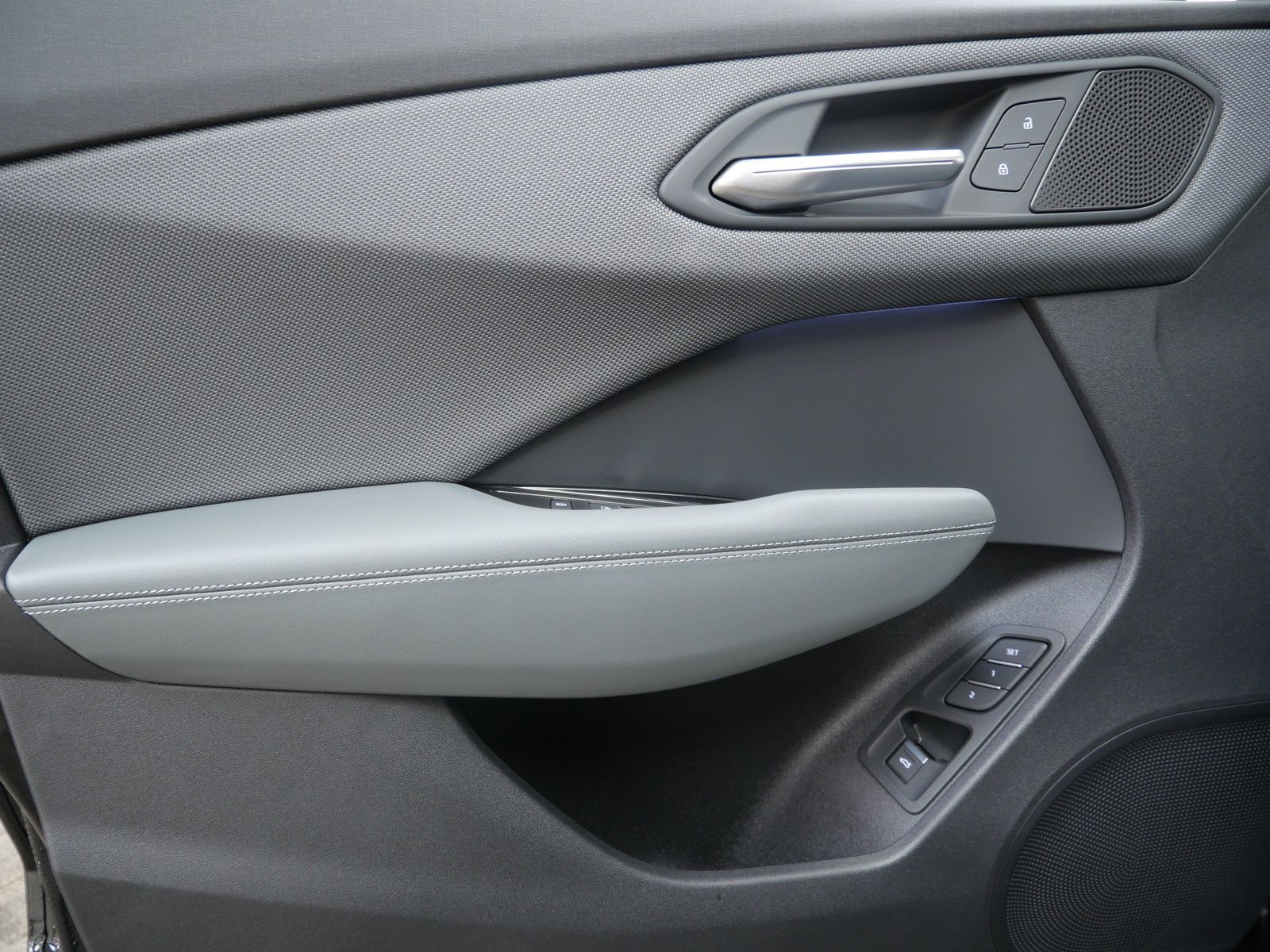 Thumbnail: 2026 Audi Q3 - 10