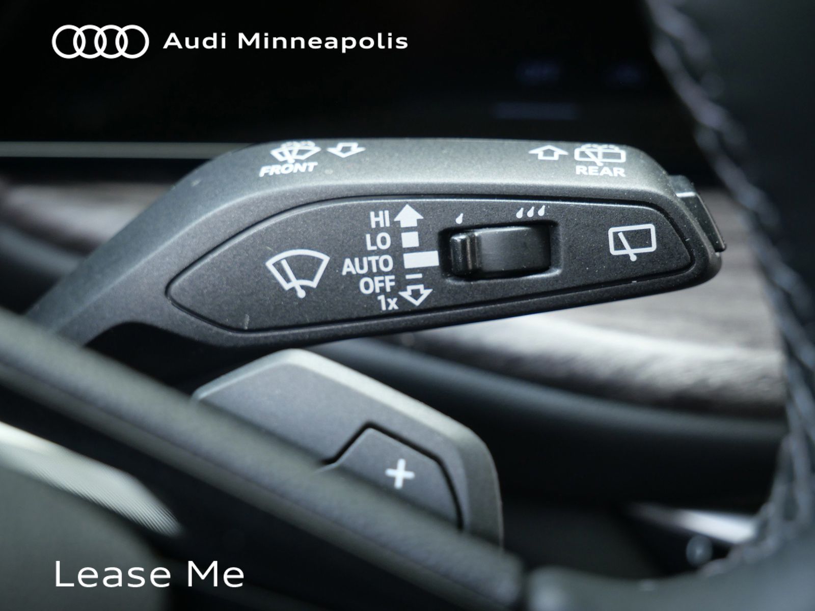 Thumbnail: 2025 Audi Q5 - 25