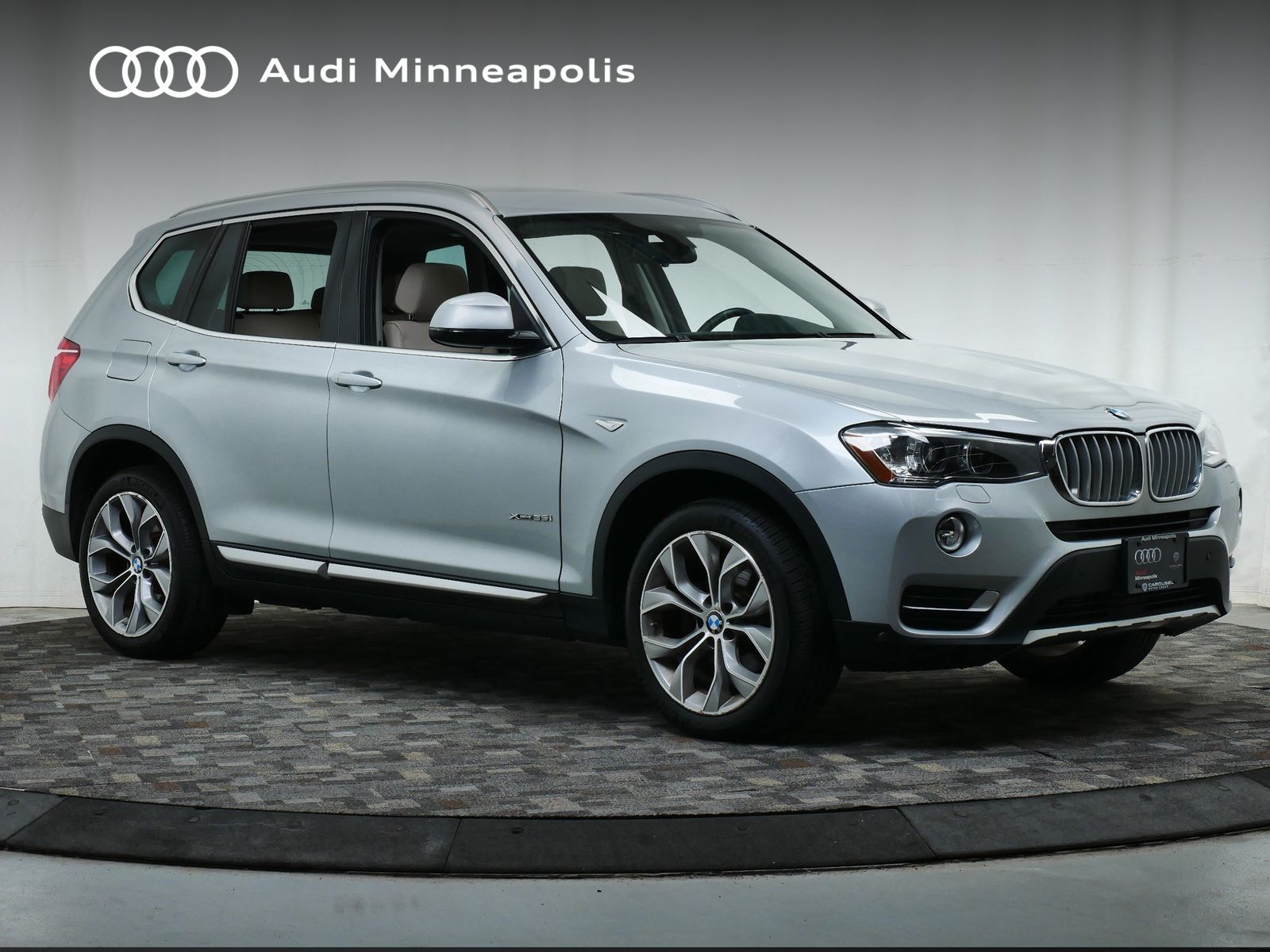 Thumbnail: 2017 BMW X3 - 10