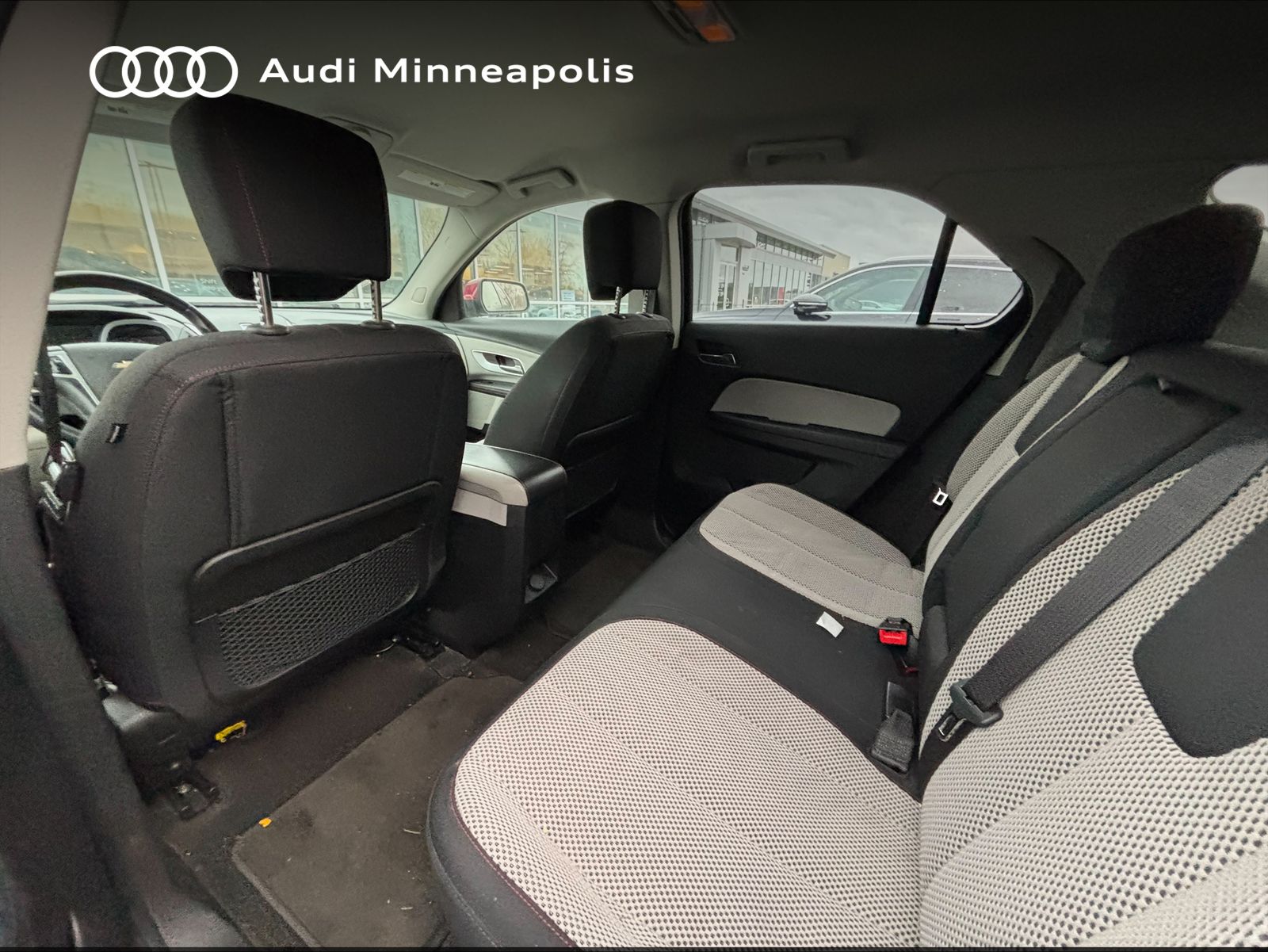 Thumbnail: 2011 Chevrolet Equinox - 20