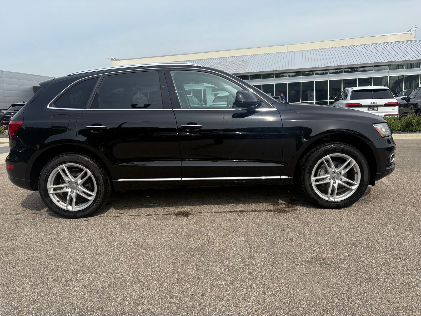 Thumbnail: 2017 Audi Q5 - 5
